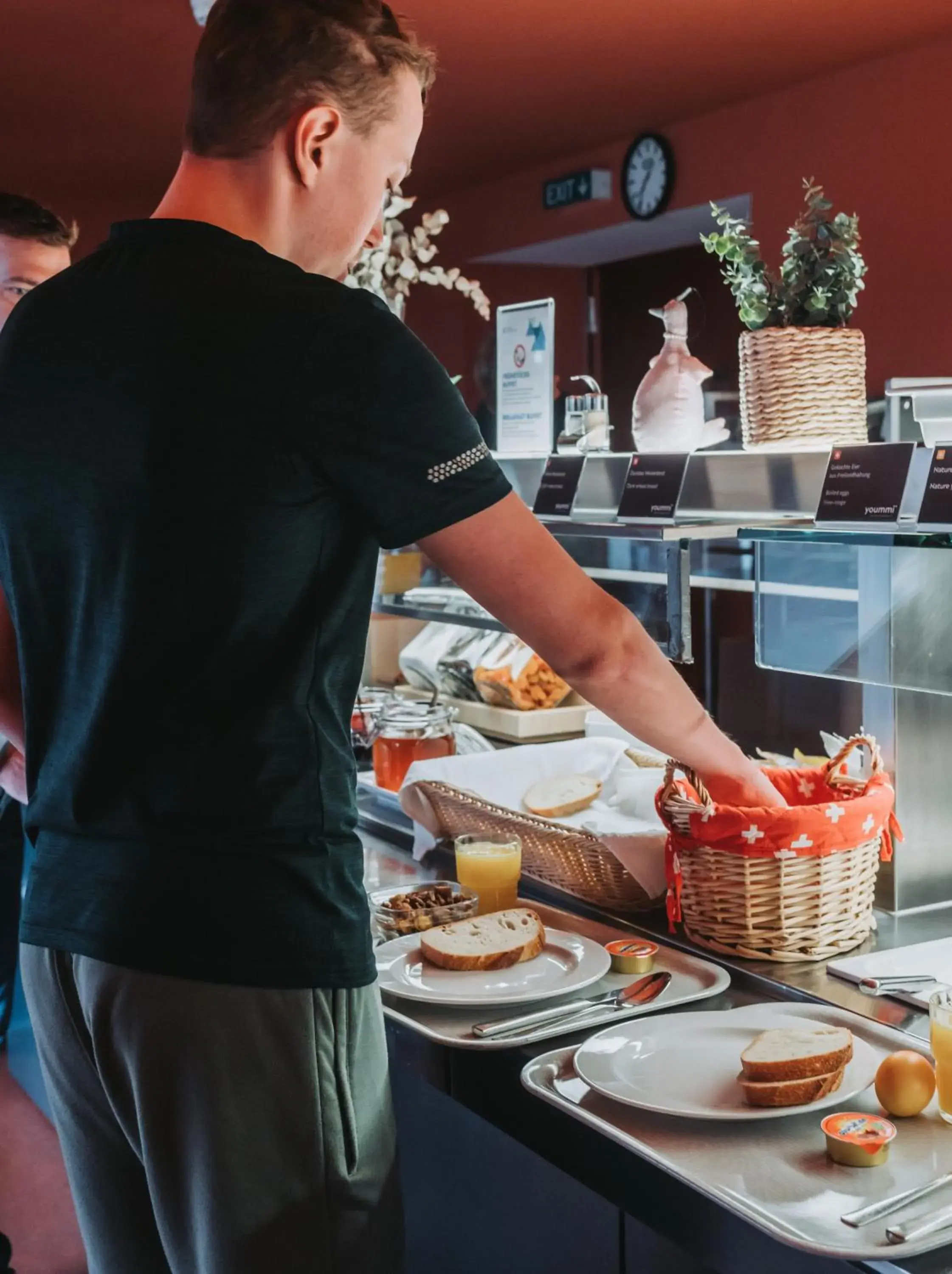 Buffet breakfast in Davos Youth Hostel Buffet breakfast in Davos Youth Hostel