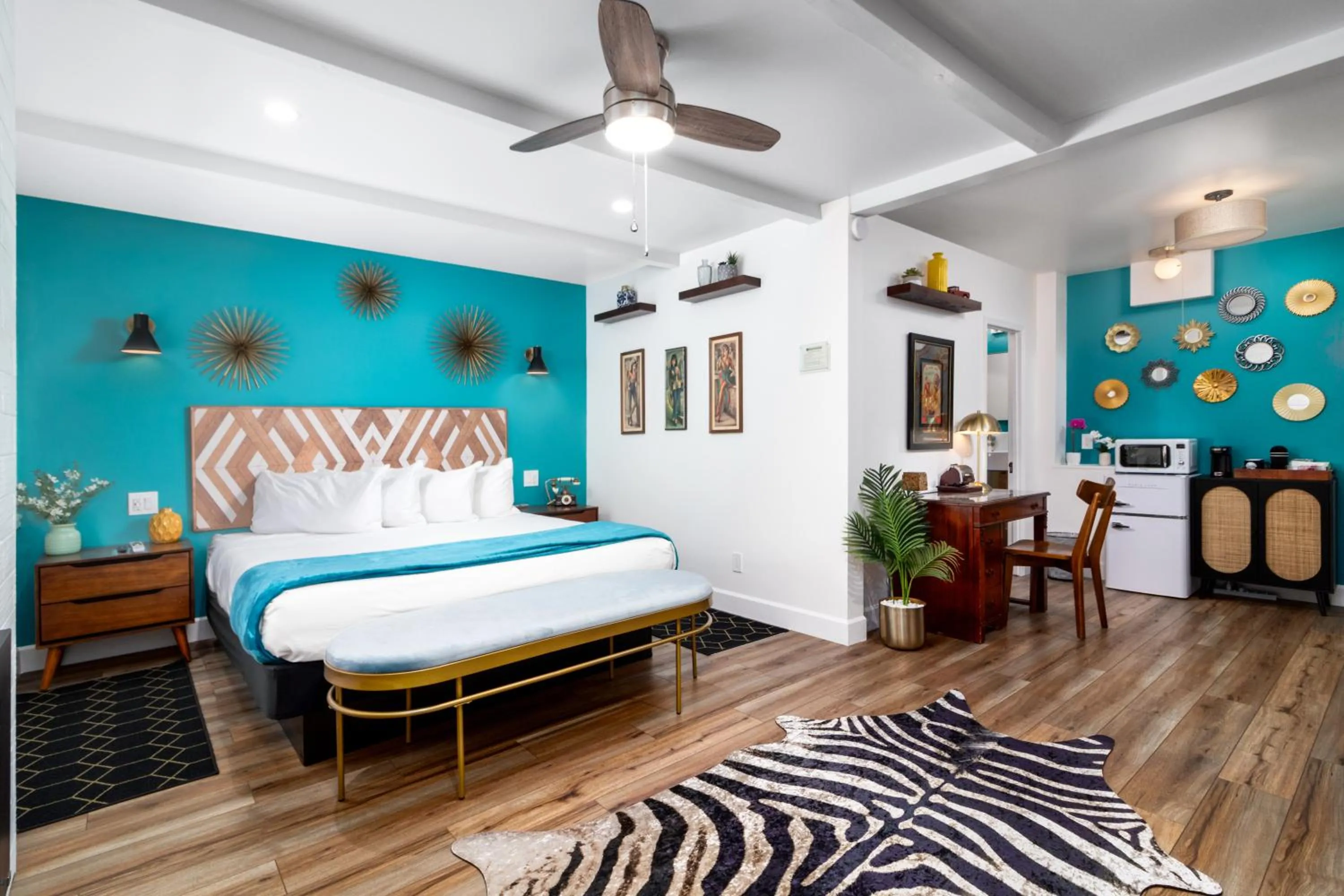 Bed in The Motor Lodge