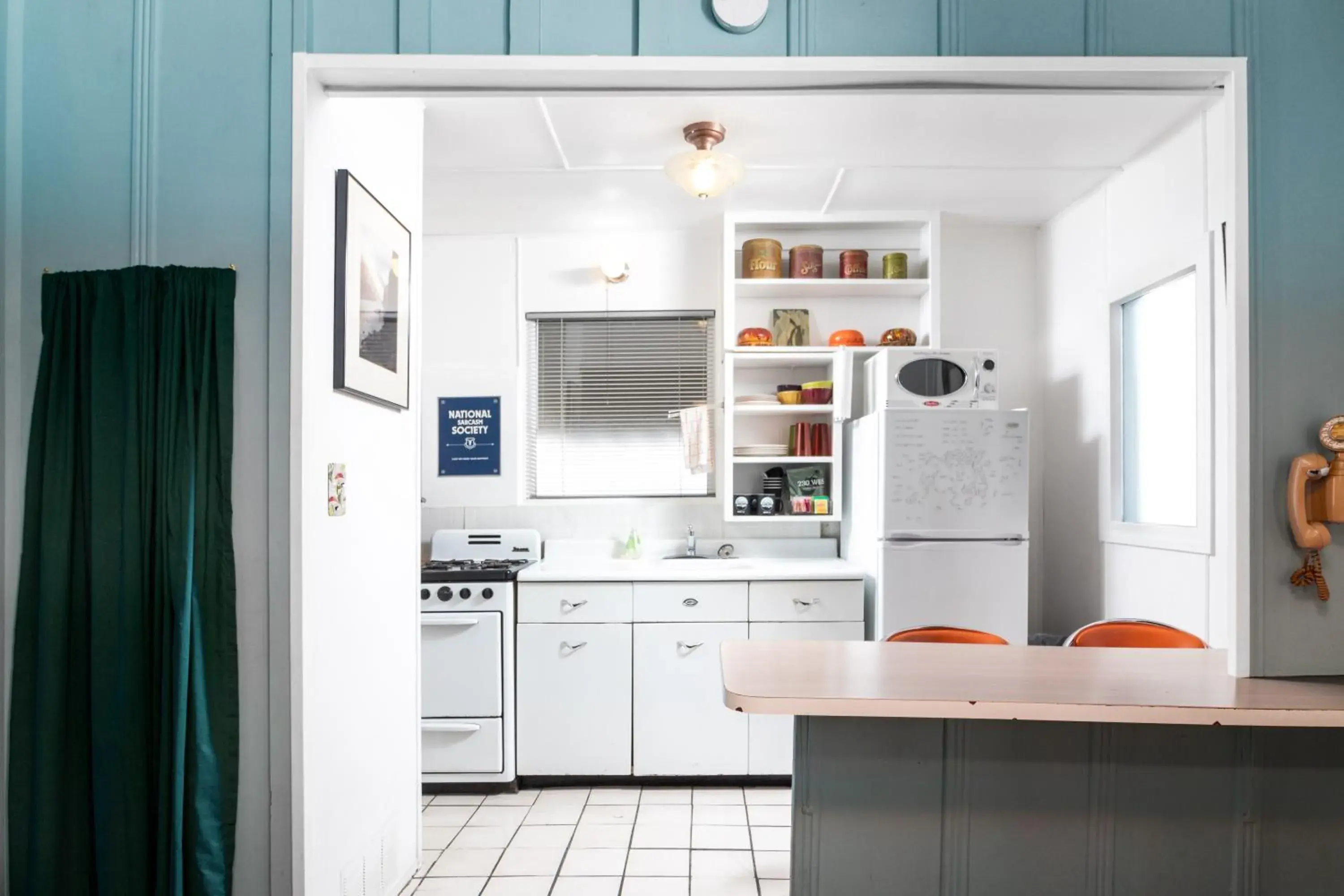 Kitchen or kitchenette, Floor Plan in The Motor Lodge