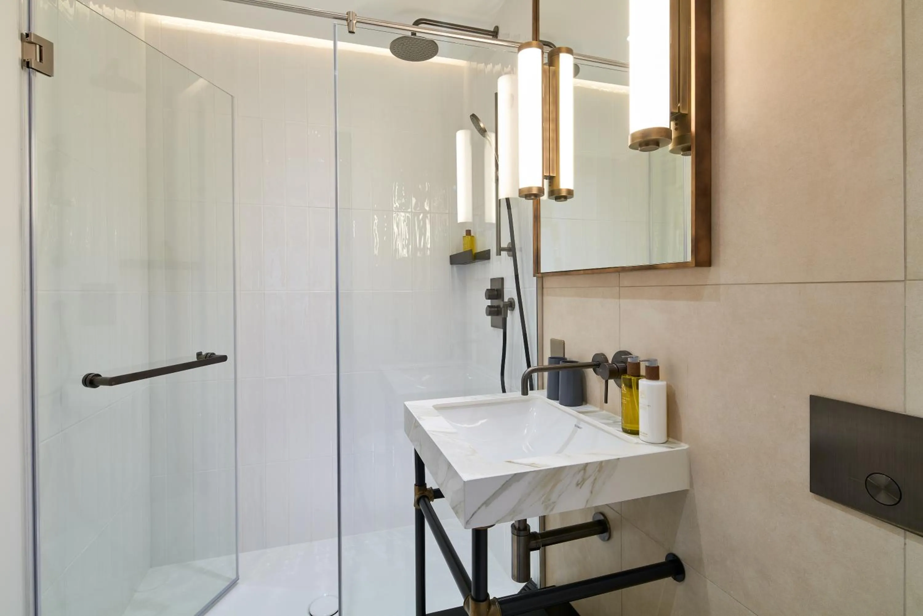 Shower in Lexham Gardens by Cheval Maison