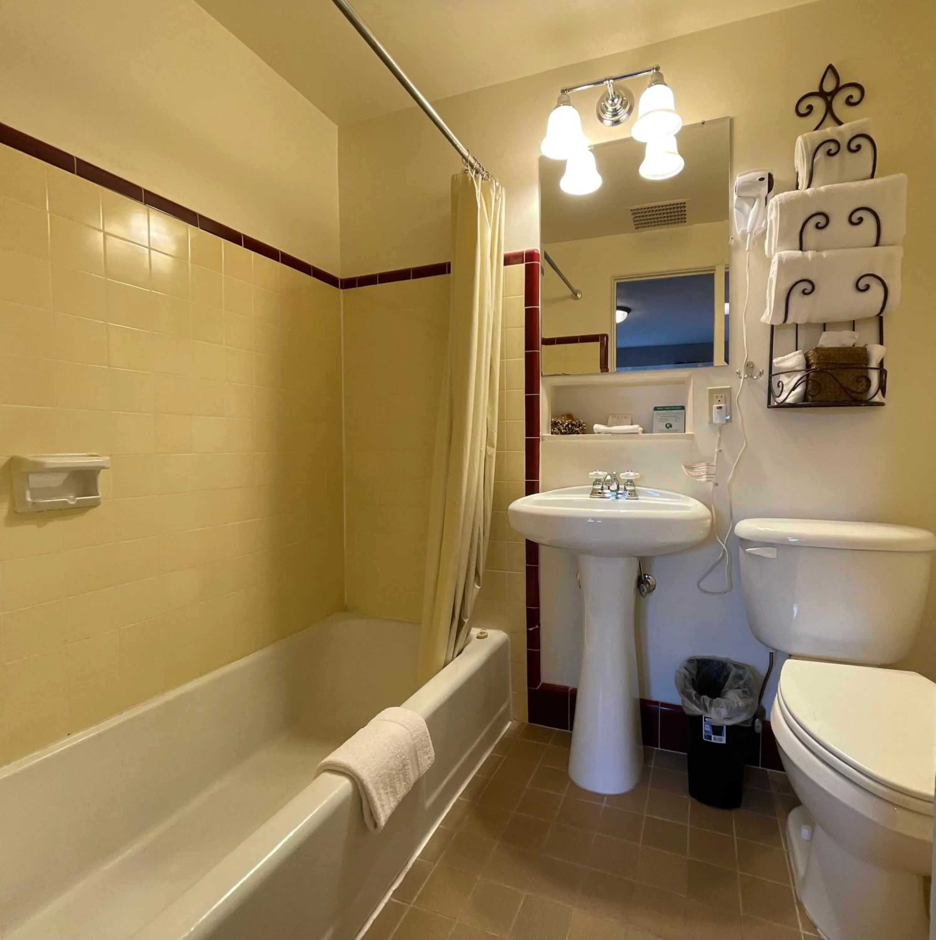 Bathroom in Rugged Country Lodge