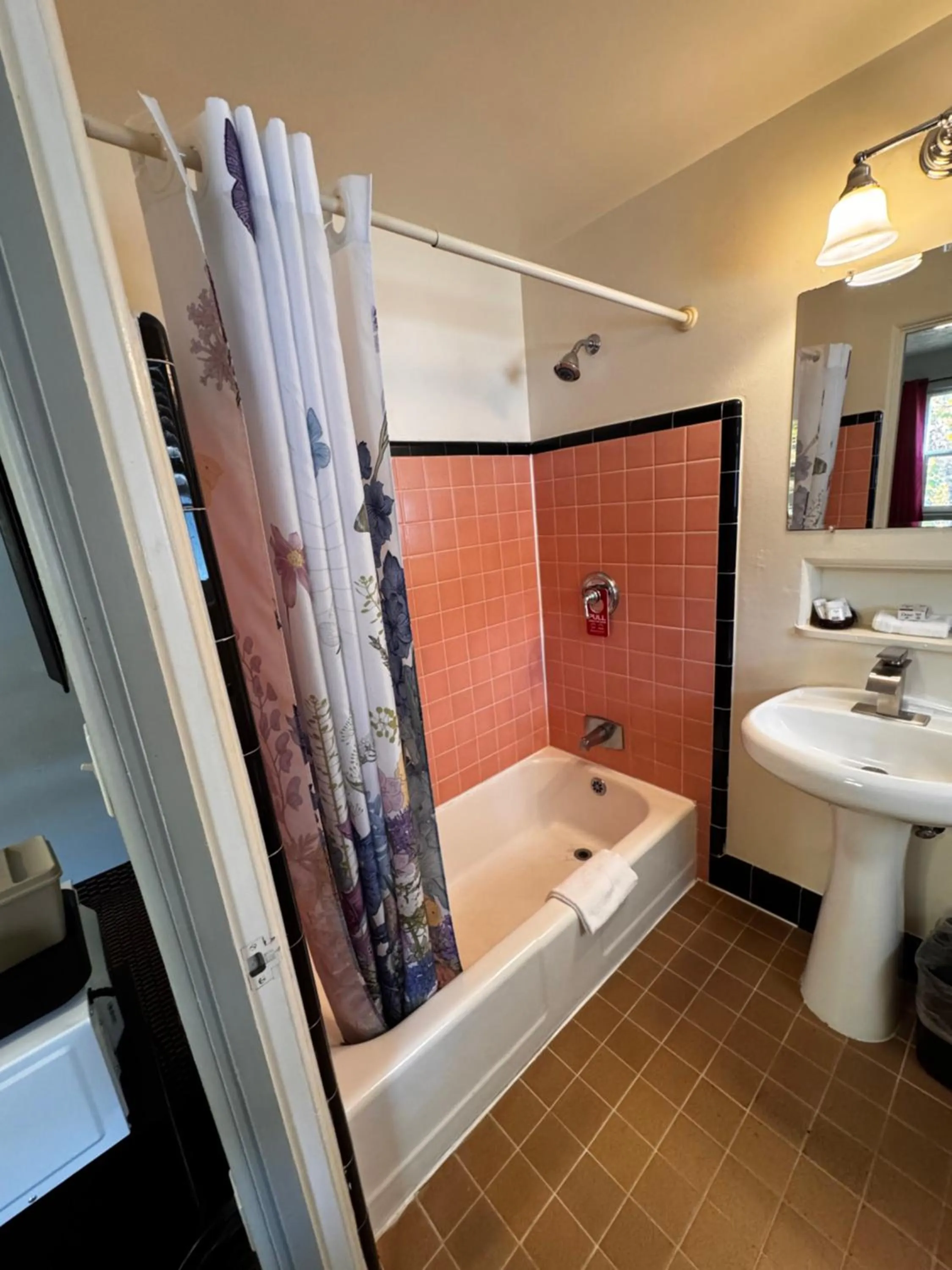 Shower in Rugged Country Lodge