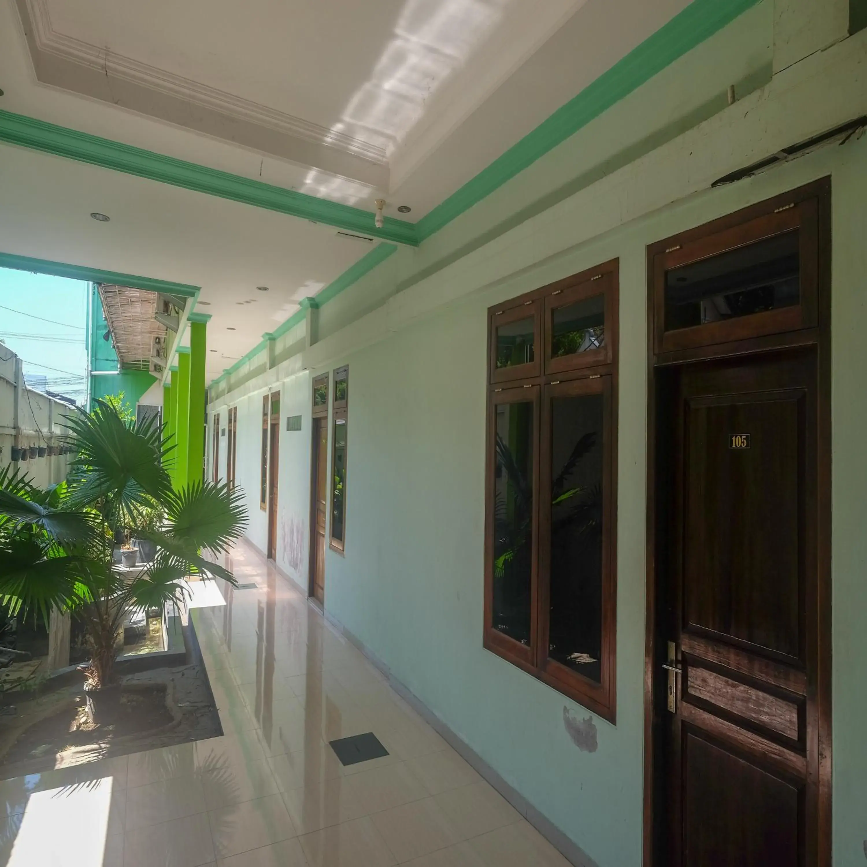 Property building in RedDoorz Plus @ Timoho Property building in RedDoorz Plus @ Timoho