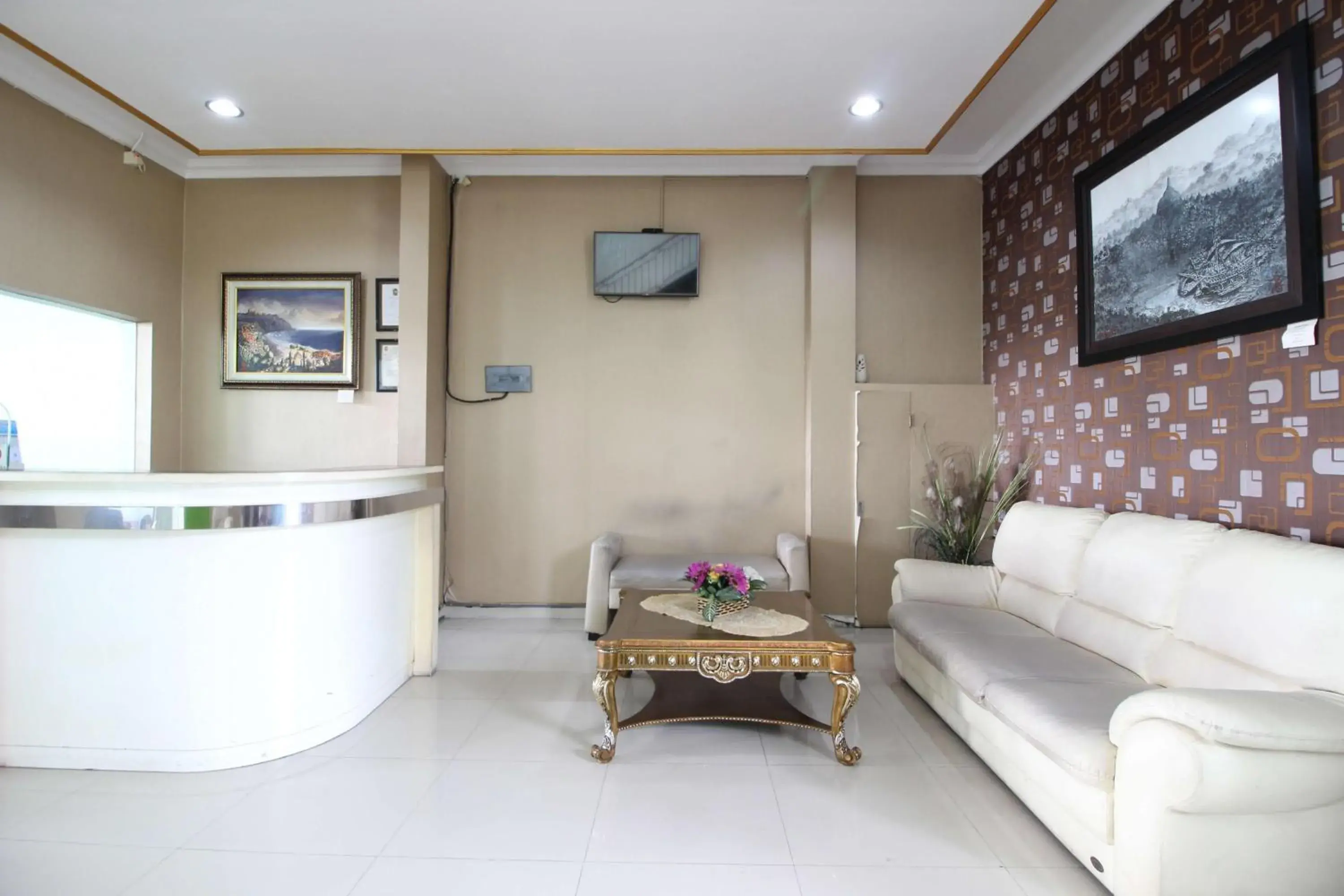 Lobby or reception in RedDoorz Plus @ Timoho Lobby or reception in RedDoorz Plus @ Timoho