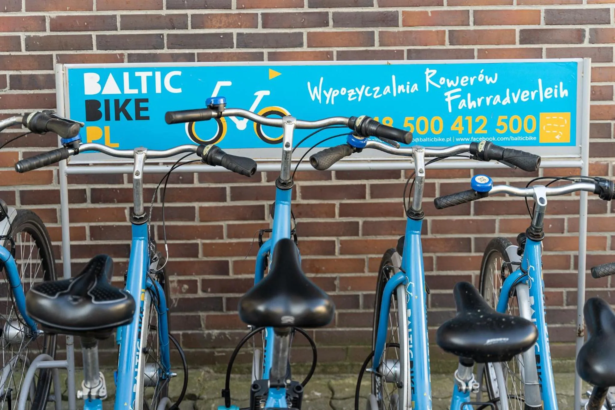 Cycling in Stawa Villa & Apart