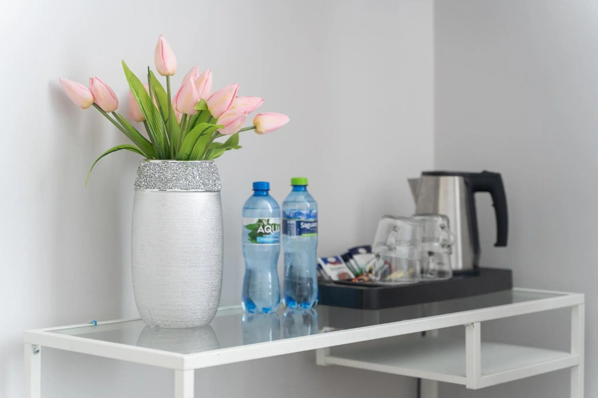 Coffee/tea facilities in Stawa Villa & Apart