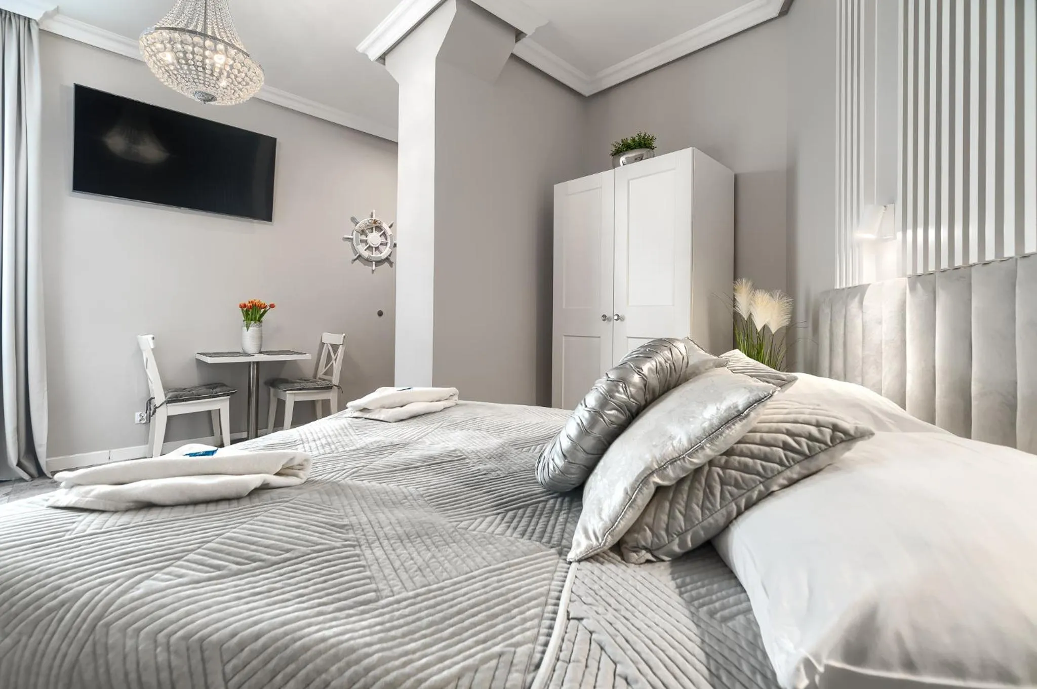 TV and multimedia, Bed in Stawa Villa & Apart