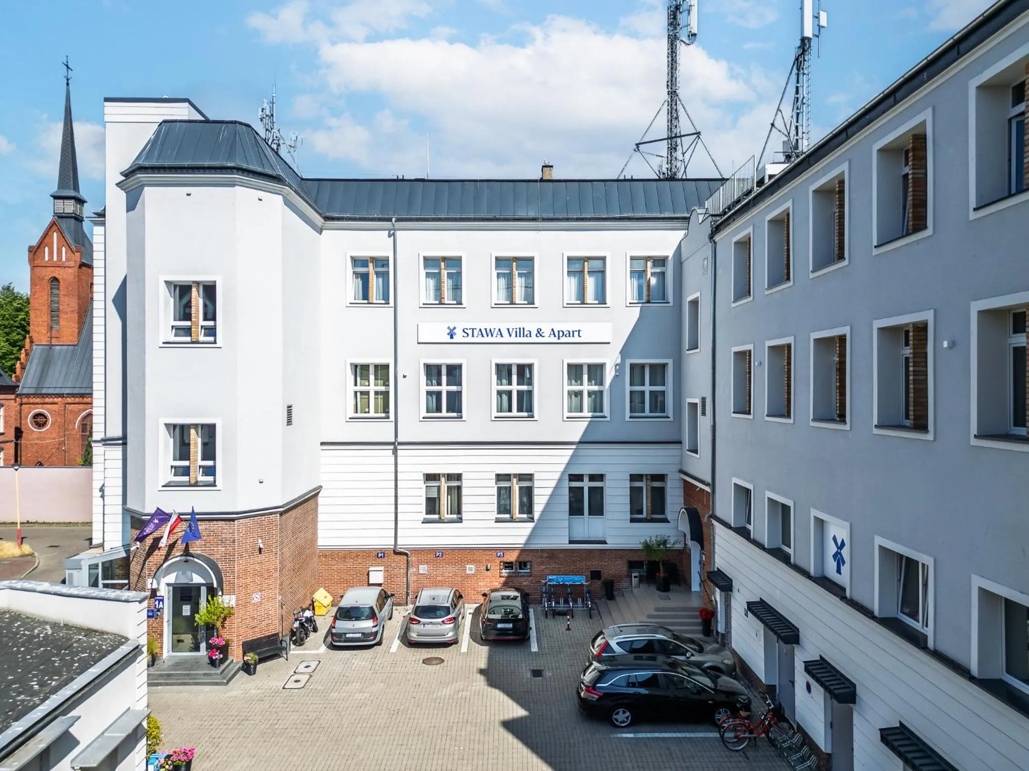 Property building in Stawa Villa & Apart