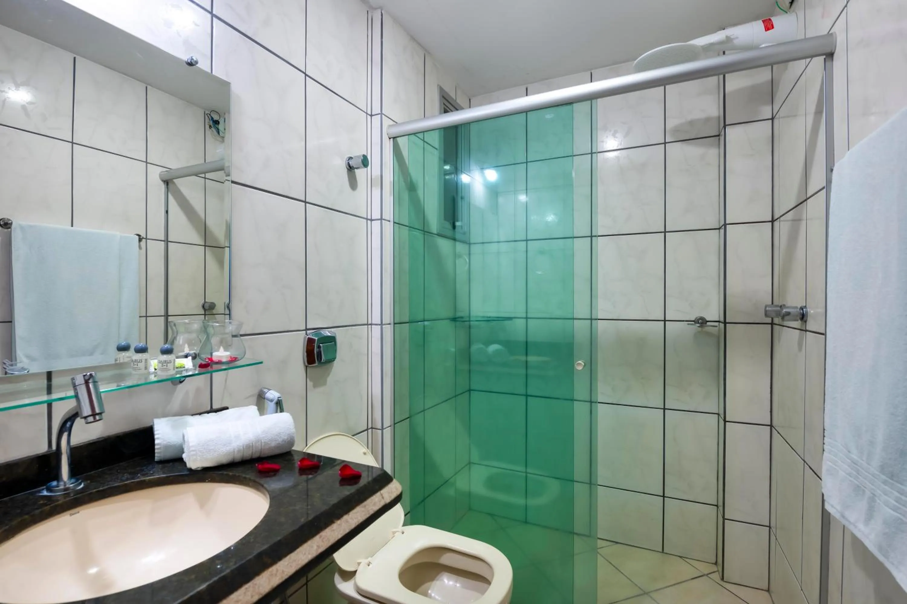 Bathroom in Hotel Portal da Lua