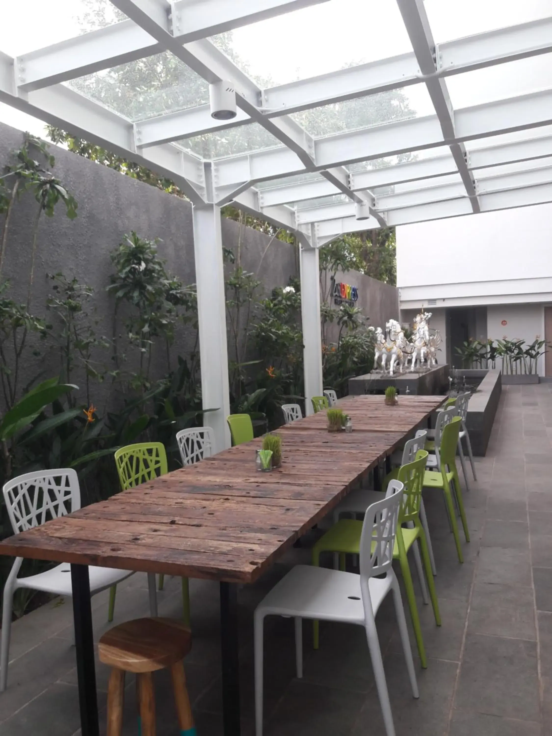 Restaurant/places to eat in Zuri Express Jimbaran Restaurant/places to eat in Zuri Express Jimbaran