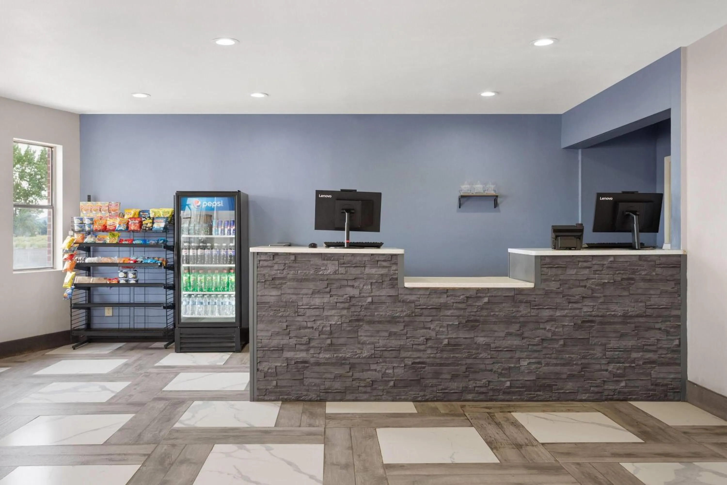 Lobby or reception in Days Inn by Wyndham Rawlins