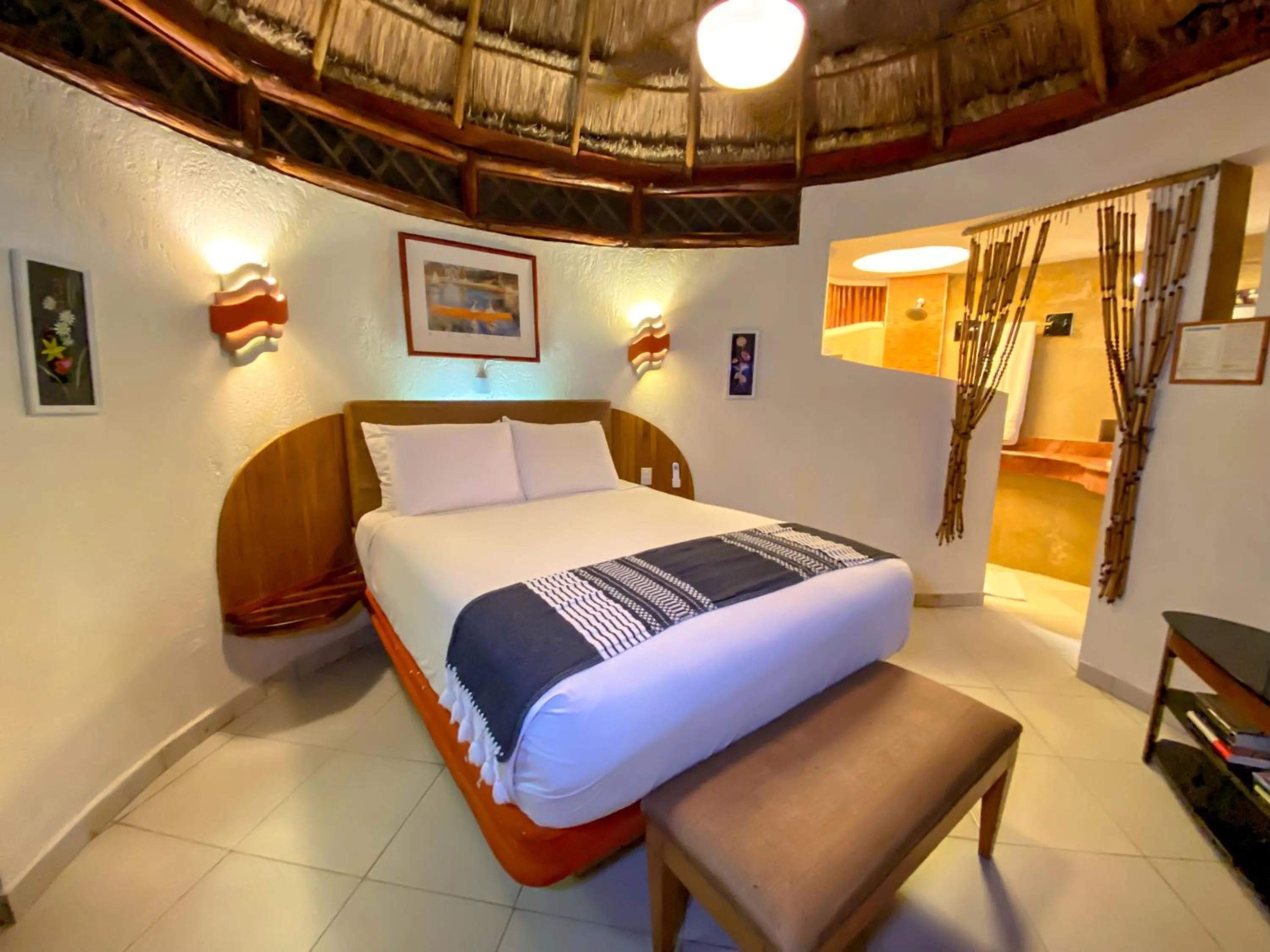 Bedroom, Bed in Cocos Cabañas Playa del Carmen Adults Only