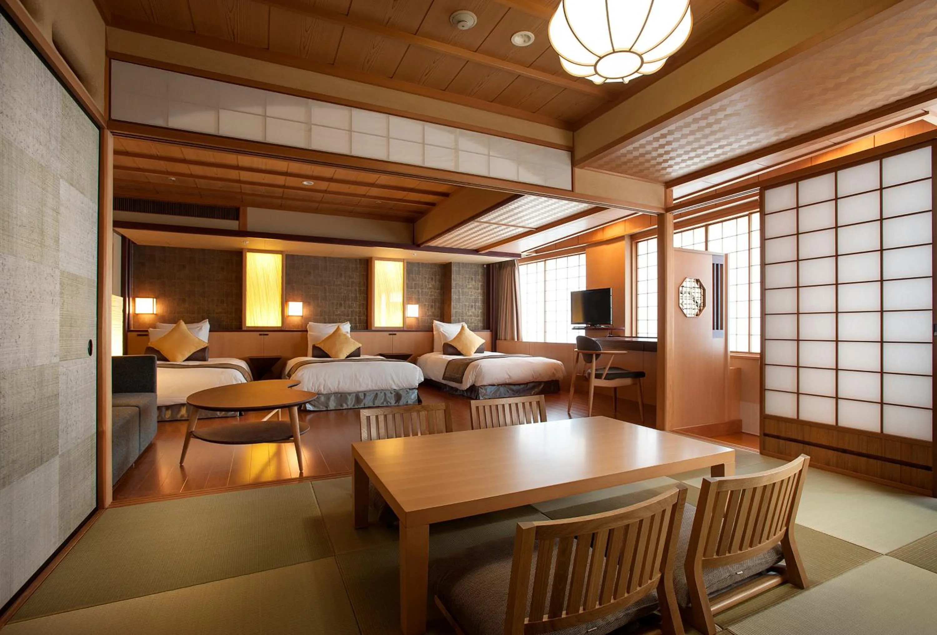 Bedroom in ANA Crowne Plaza Hotel Grand Court Nagoya by IHG
