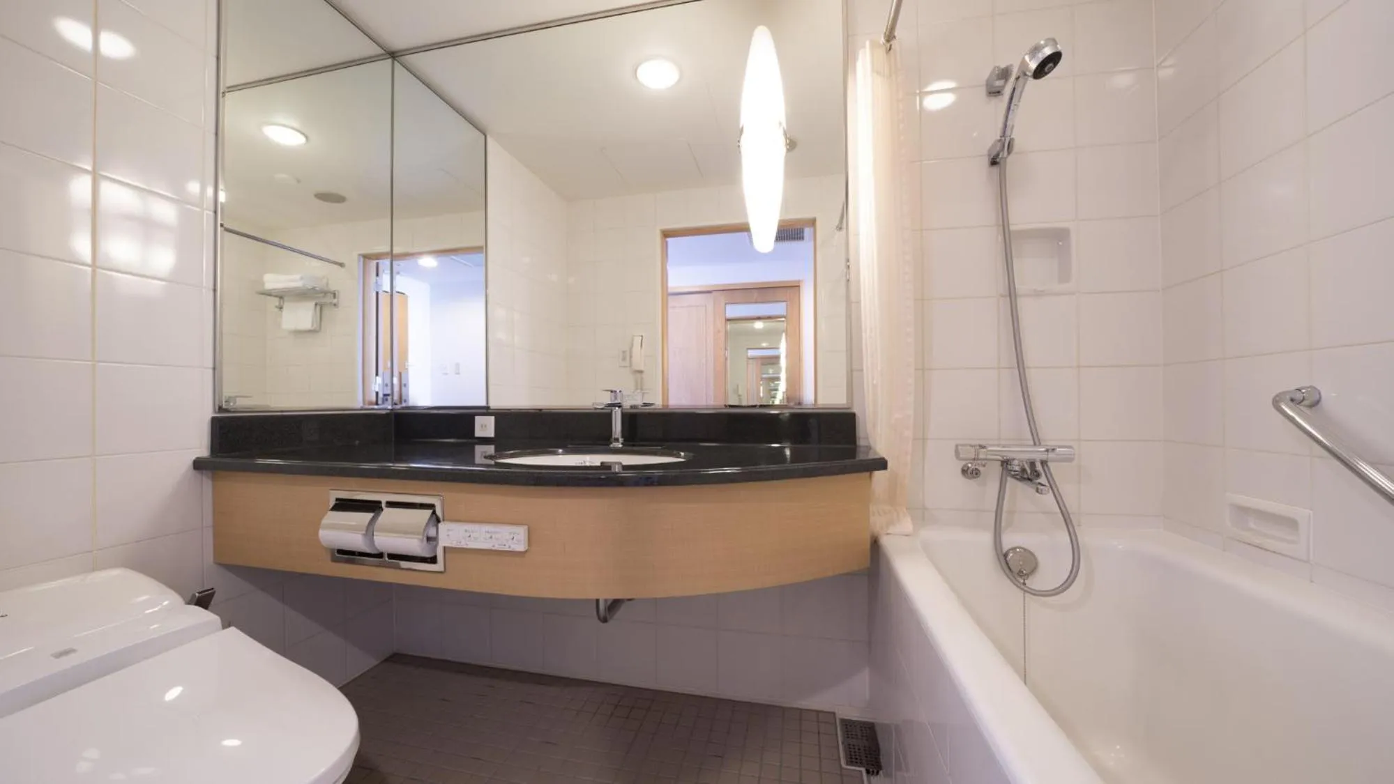 Bathroom in ANA Crowne Plaza Hotel Grand Court Nagoya by IHG