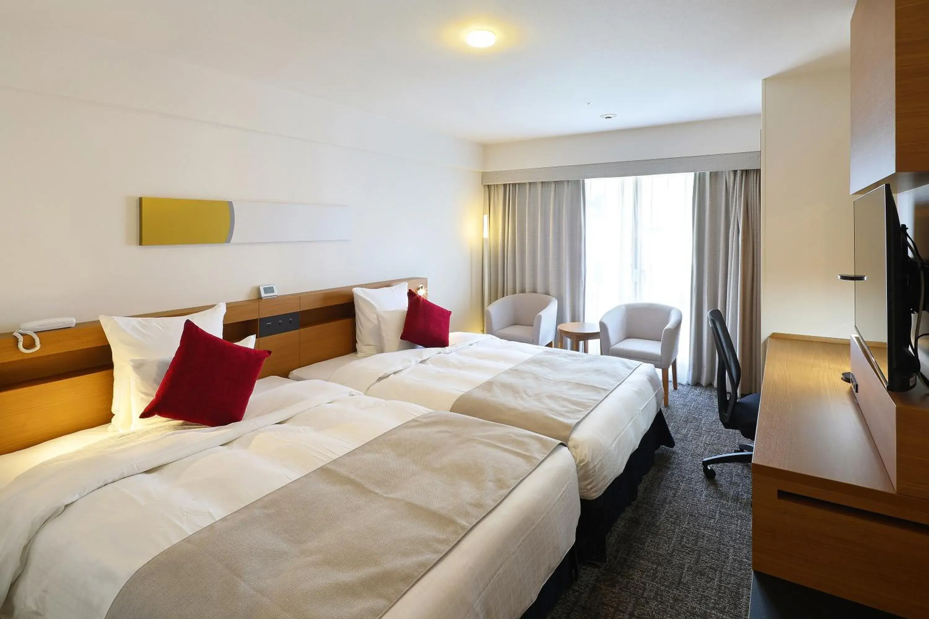 Premium Double Room with Two Double Beds - single occupancy - High Floor in ANA Crowne Plaza Hotel Nagasaki Gloverhill by IHG Premium Double Room with Two Double Beds - single occupancy - High Floor in ANA Crowne Plaza Hotel Nagasaki Gloverhill by IHG