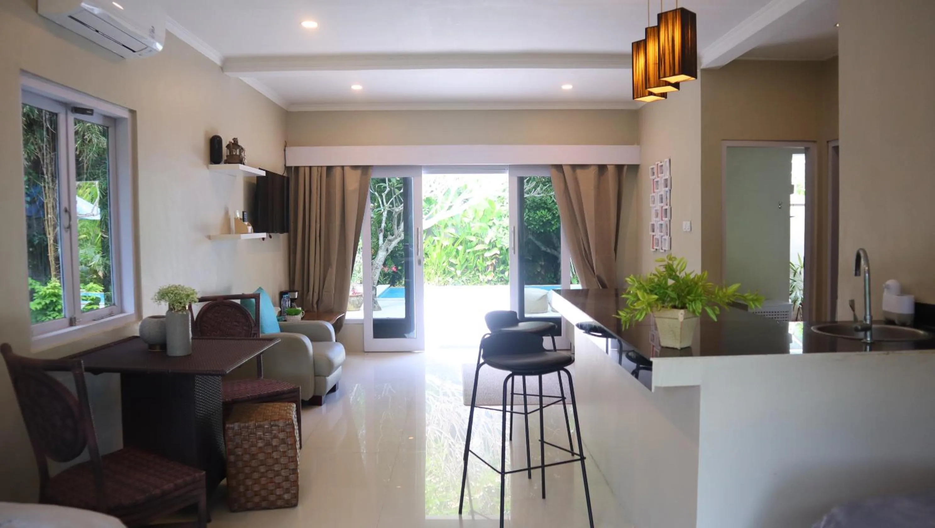 Communal lounge/ TV room in The Forty Eight Resort Candidasa