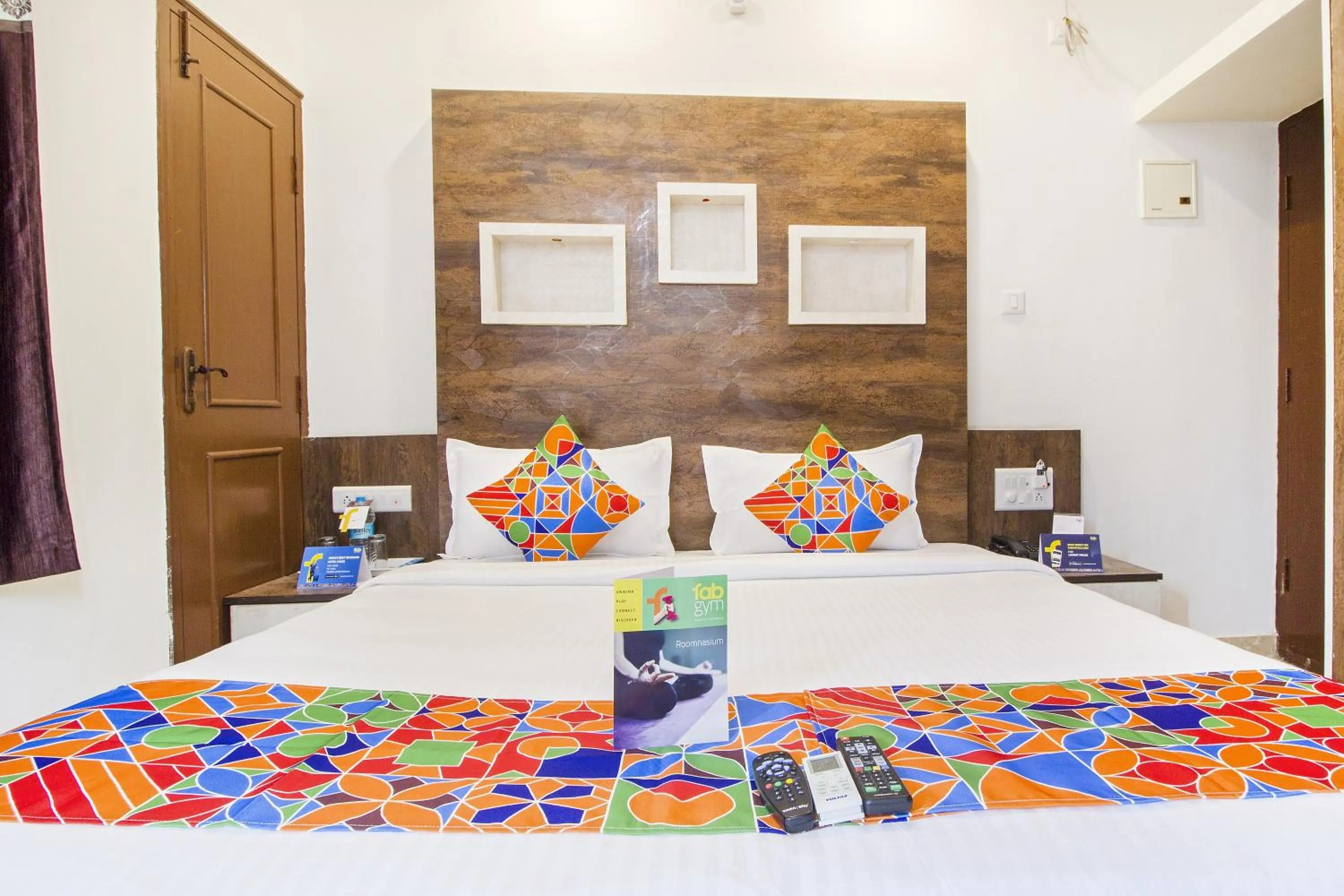 Bedroom, Bed in FabHotel Crown Suites - Nr Sony Signals