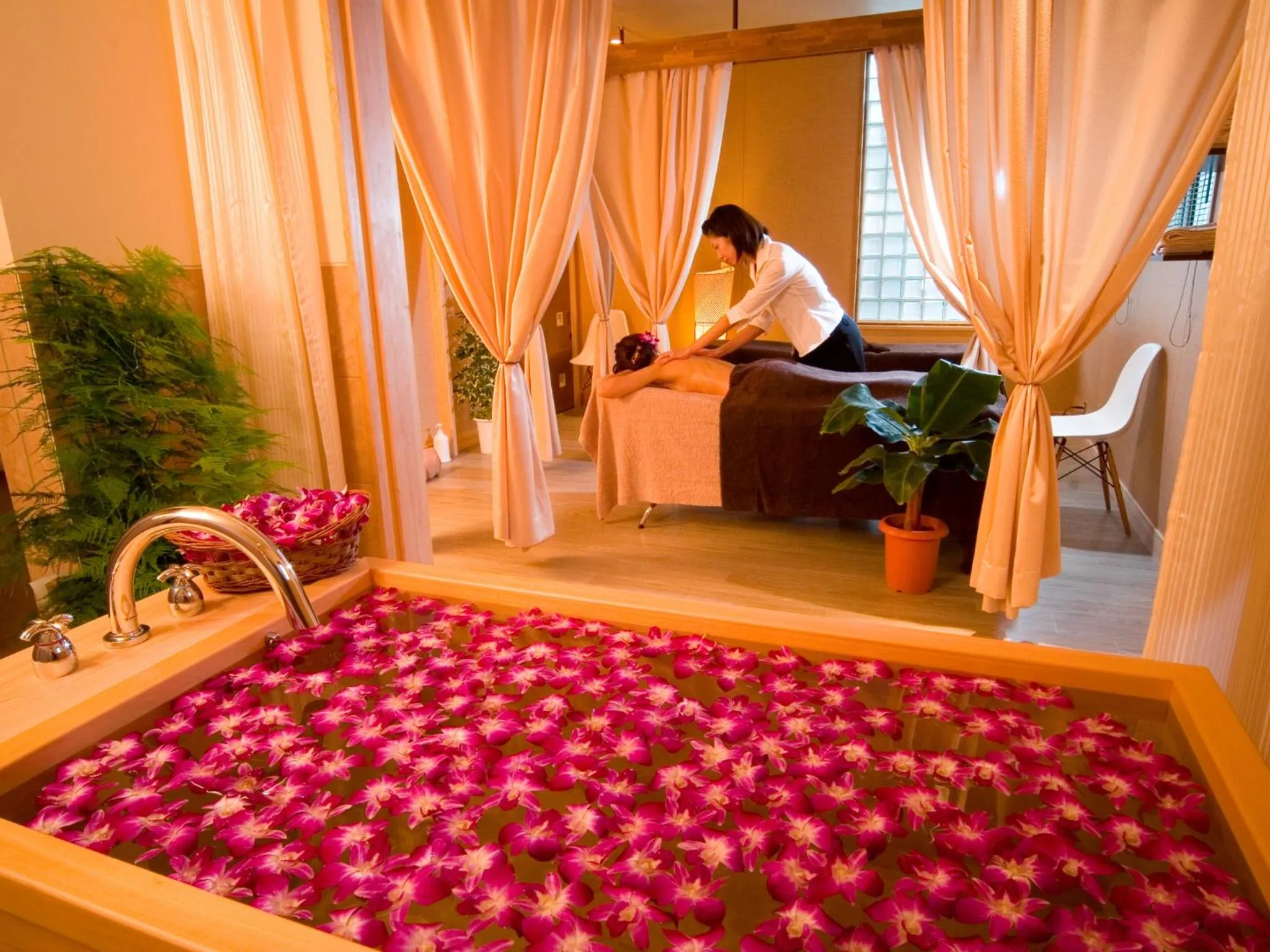 Area and facilities in Awaji Yumesenkei