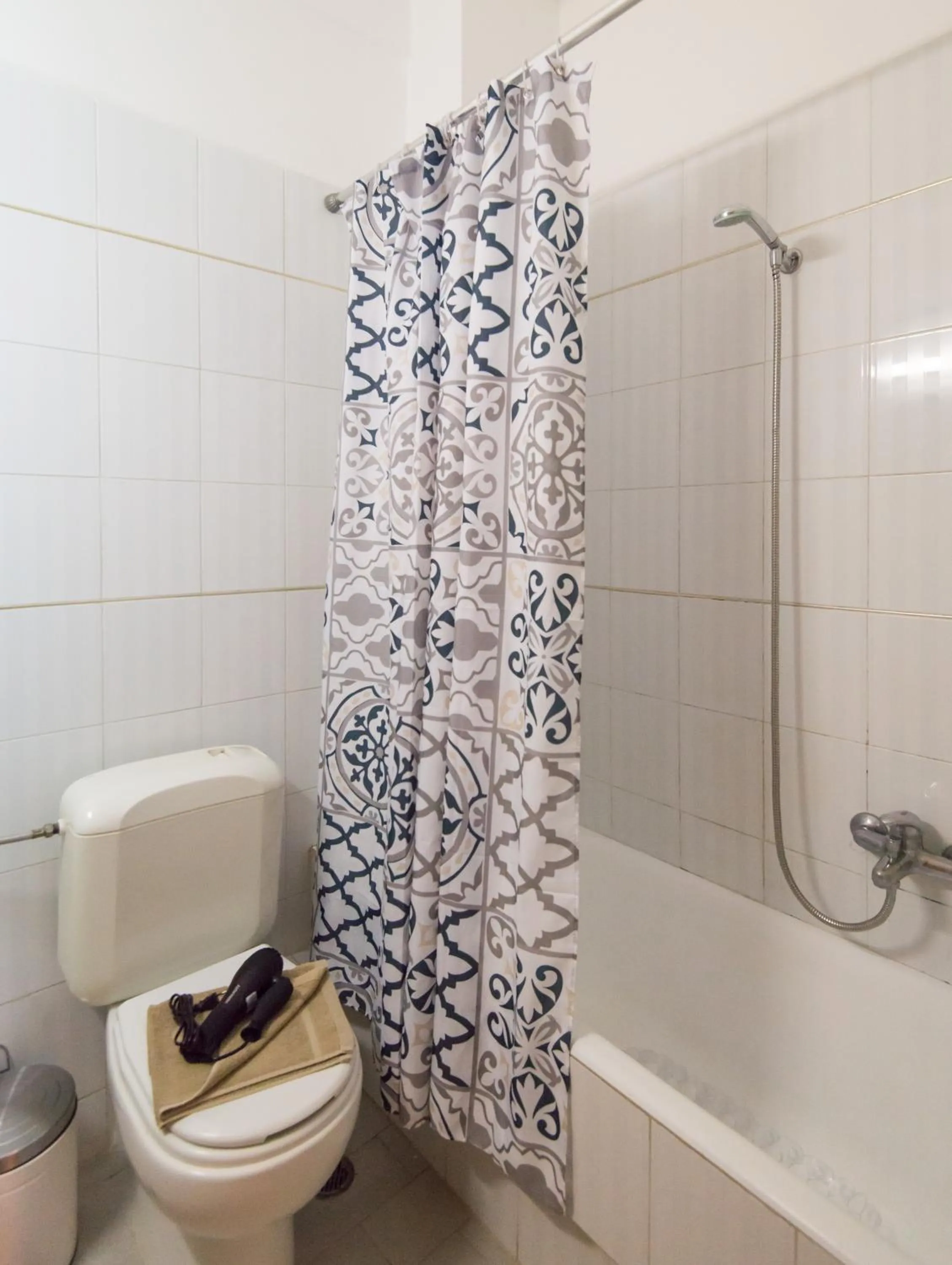 Bathroom in Mardinik Hotel Apartments