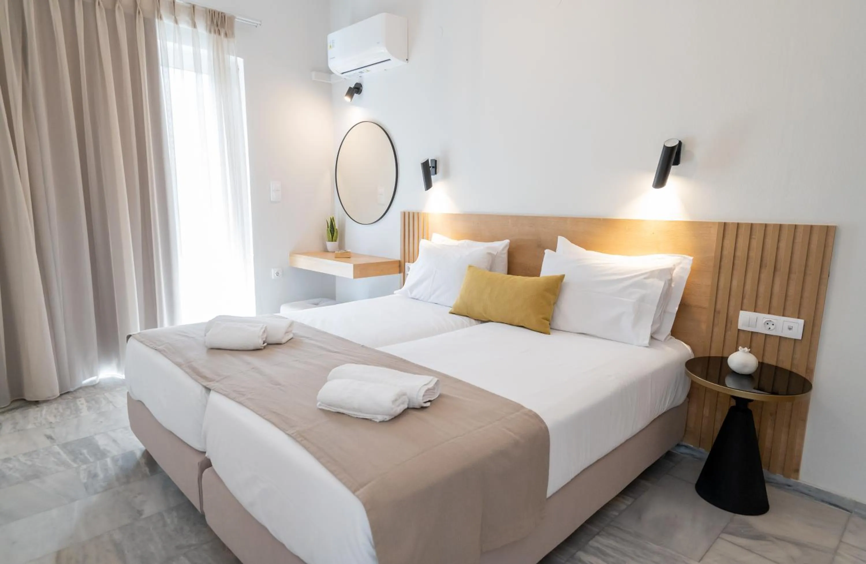 Bed in Mardinik Hotel Apartments