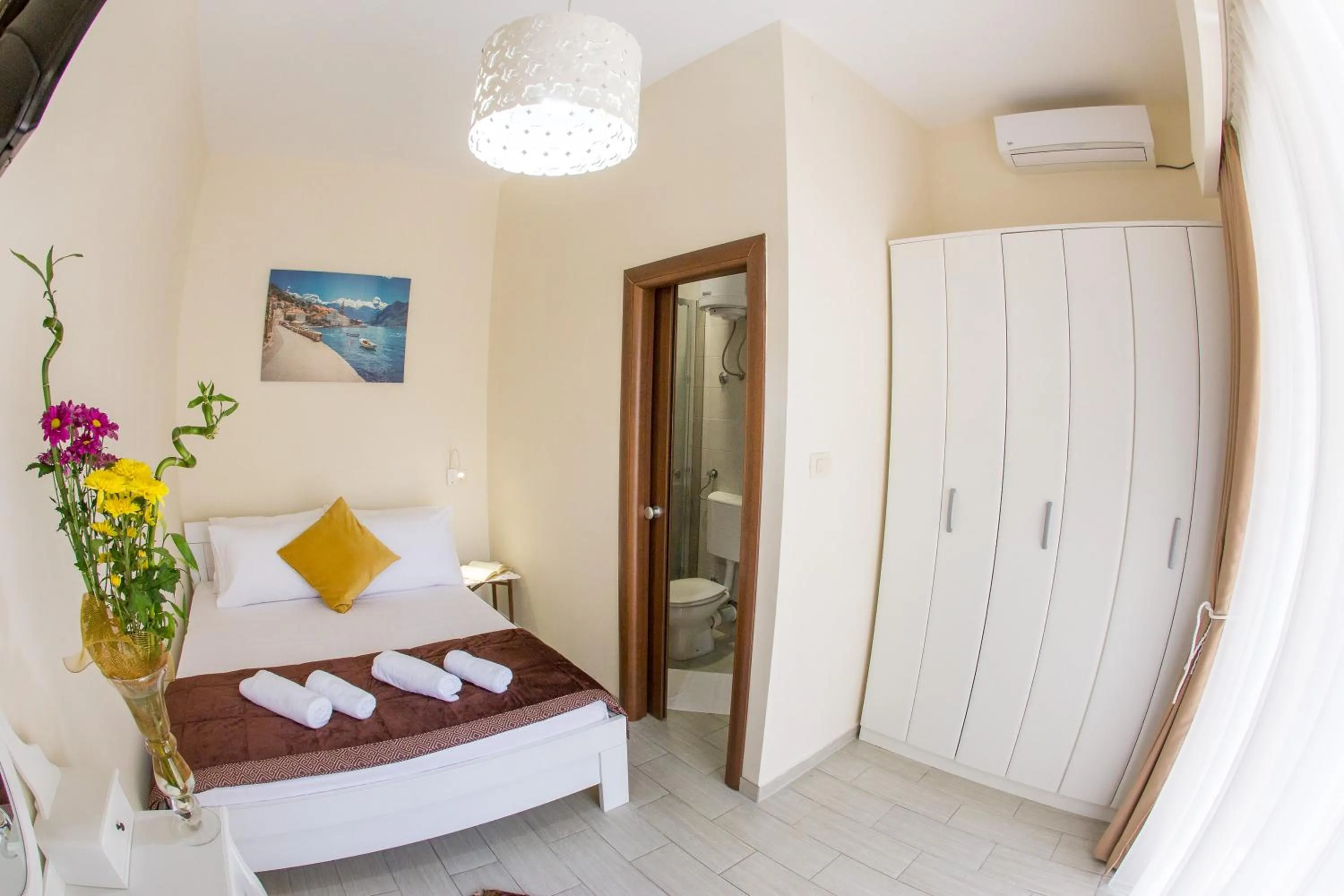 Bedroom, Bed in Villa DiEden