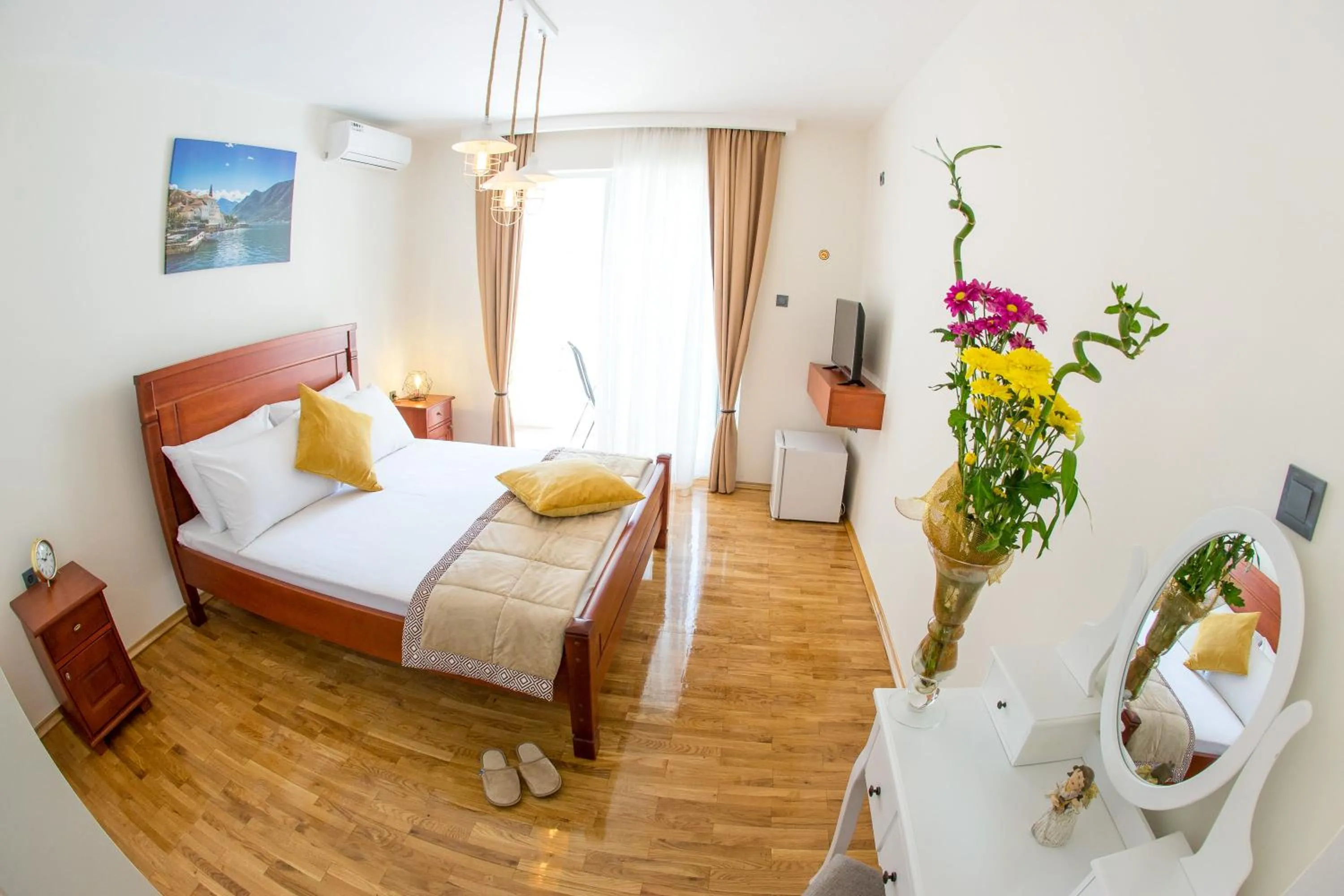 Bedroom, Bed in Villa DiEden