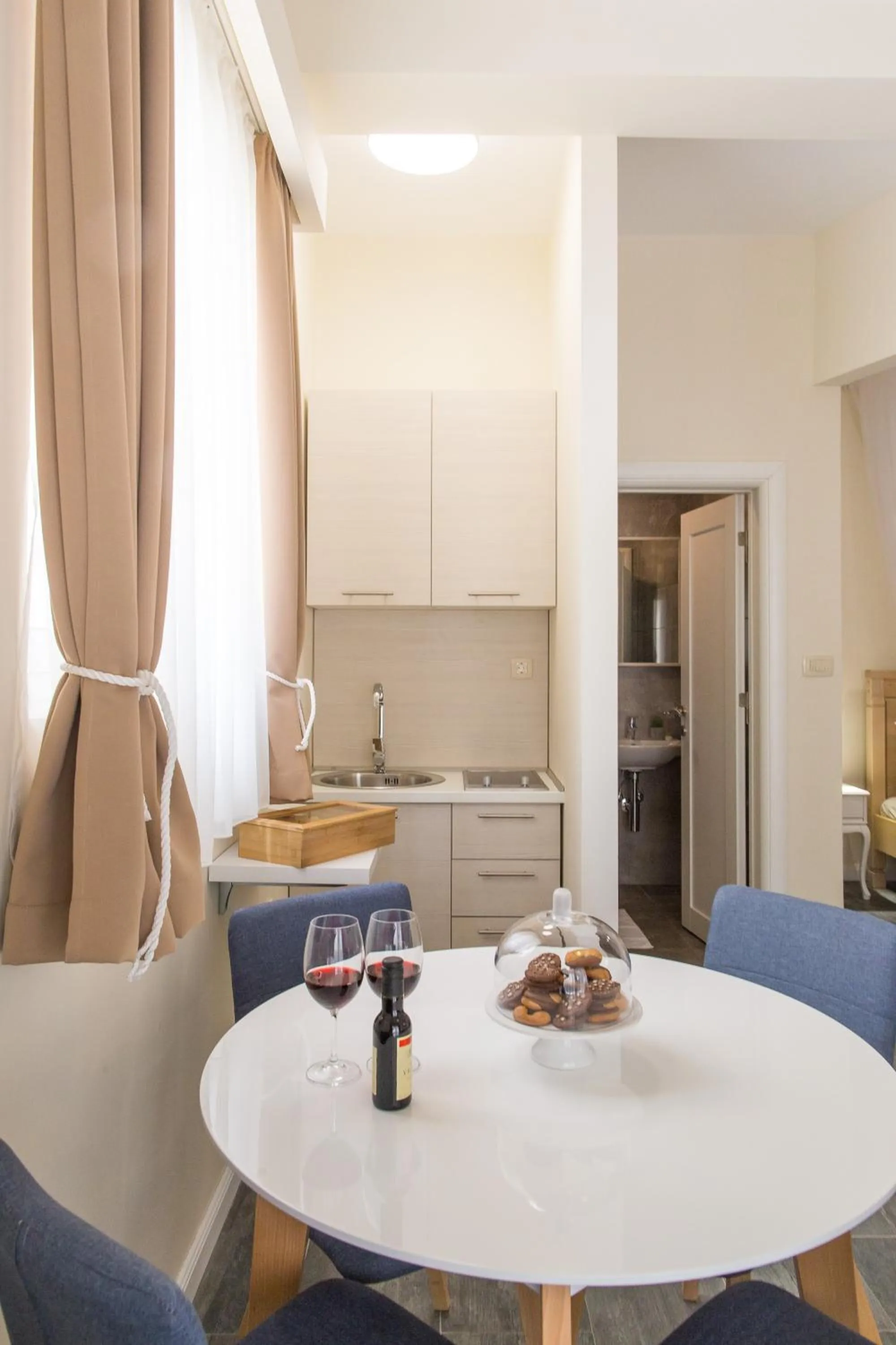 Dining area in Villa DiEden