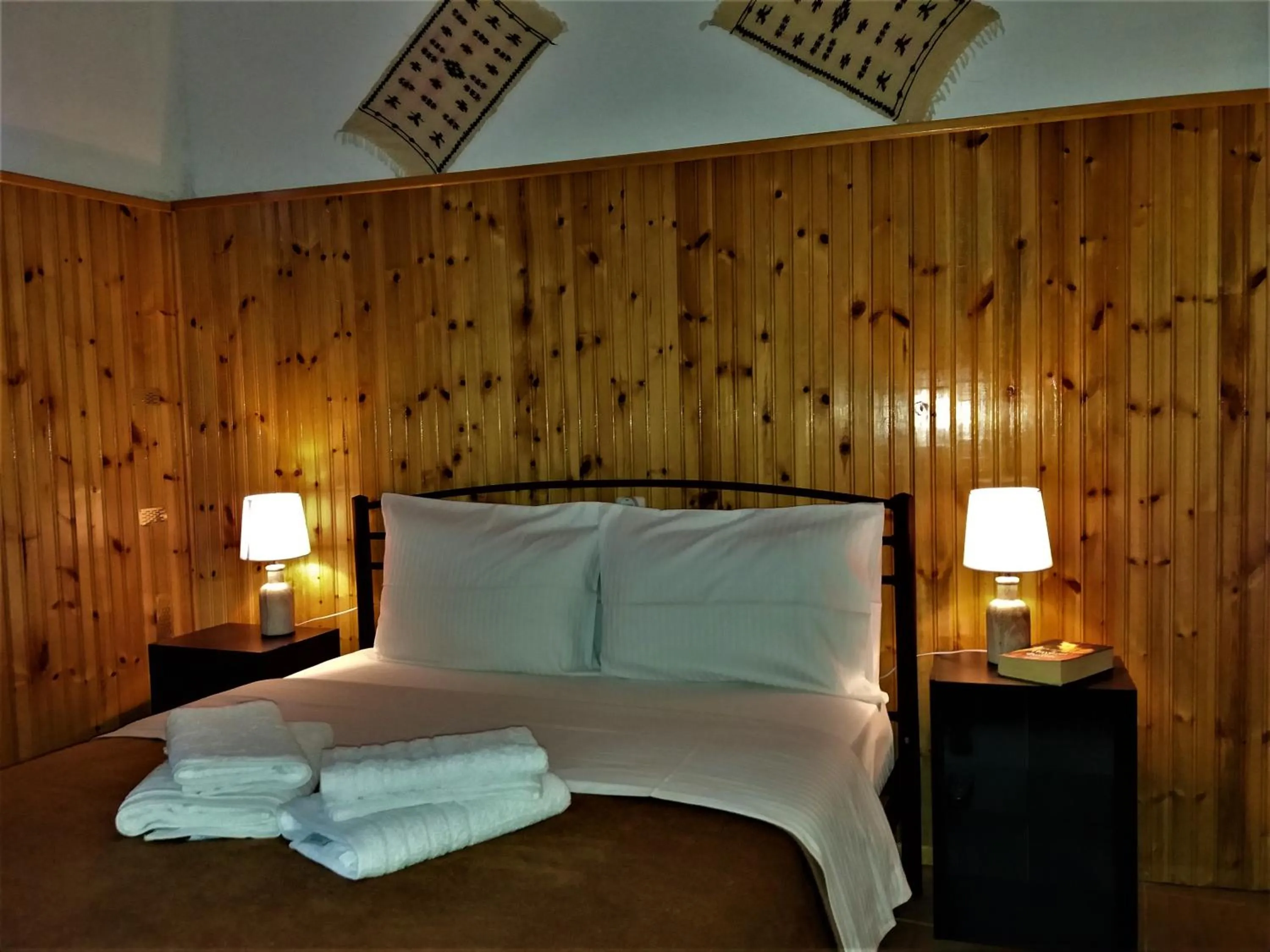 Bed in Hotel Acropolis Metsovo