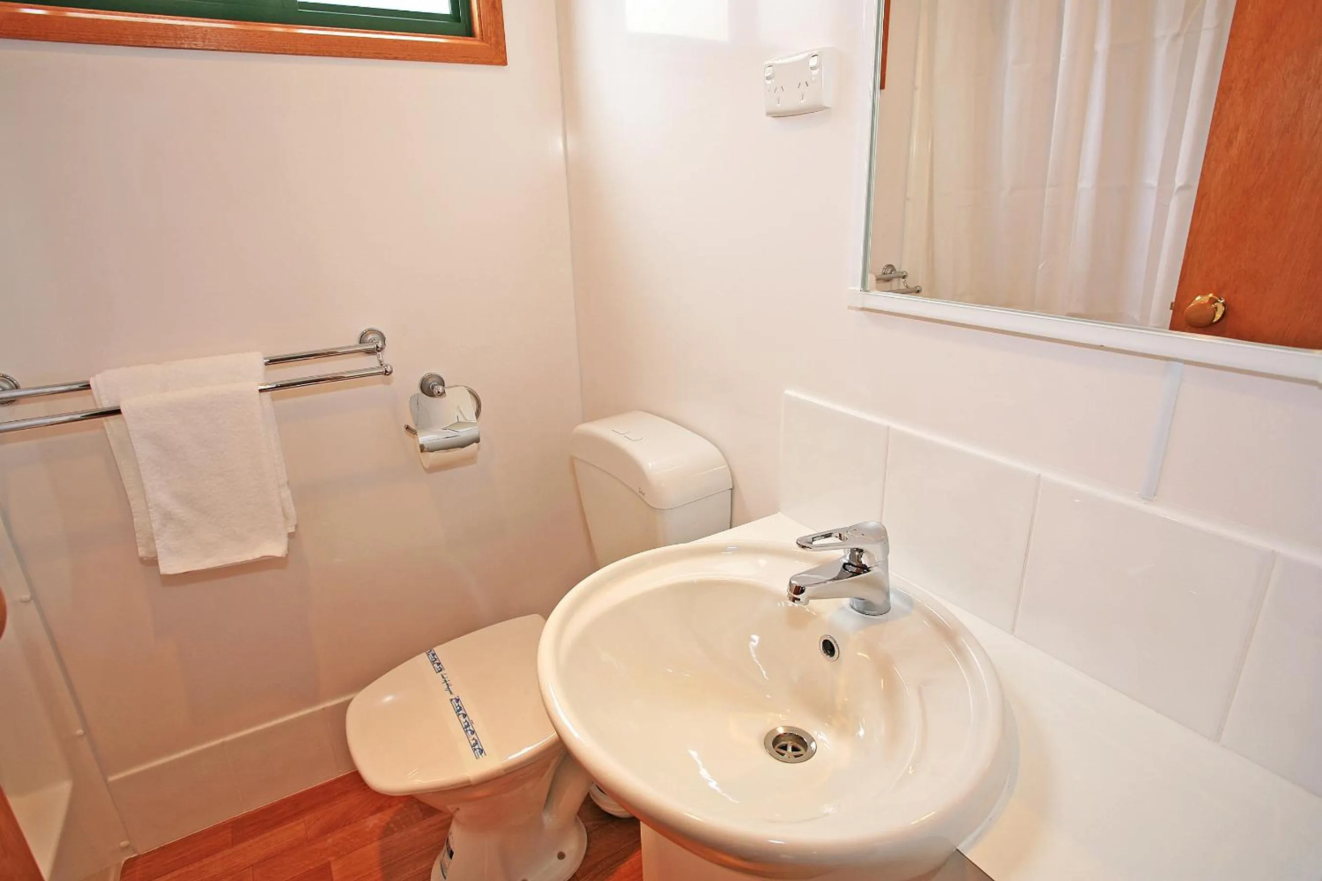 Bathroom in Warrnambool Holiday Village