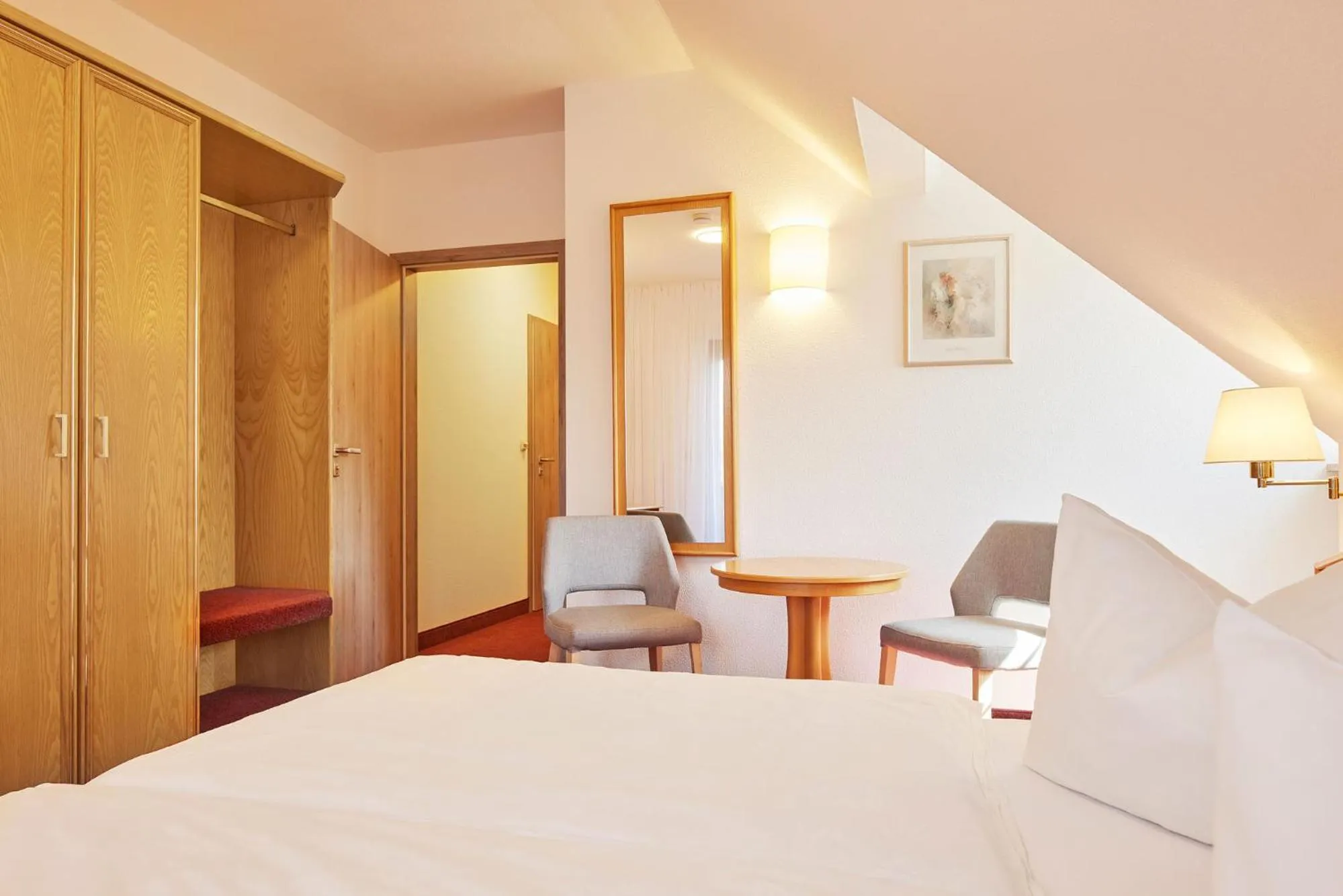 Seating area, Bed in Hotel garni Sonnenhof