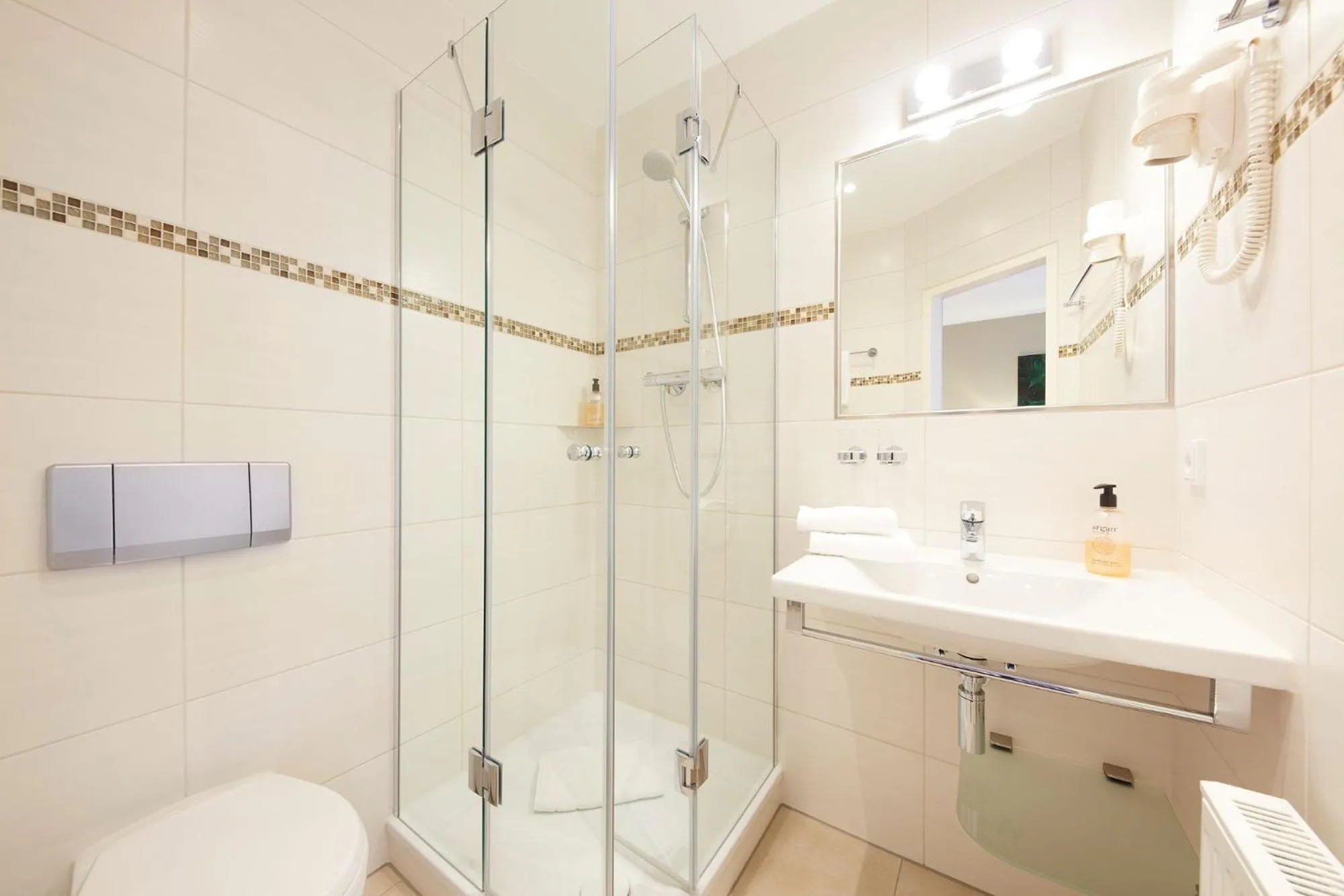 Bathroom in Hotel garni Sonnenhof