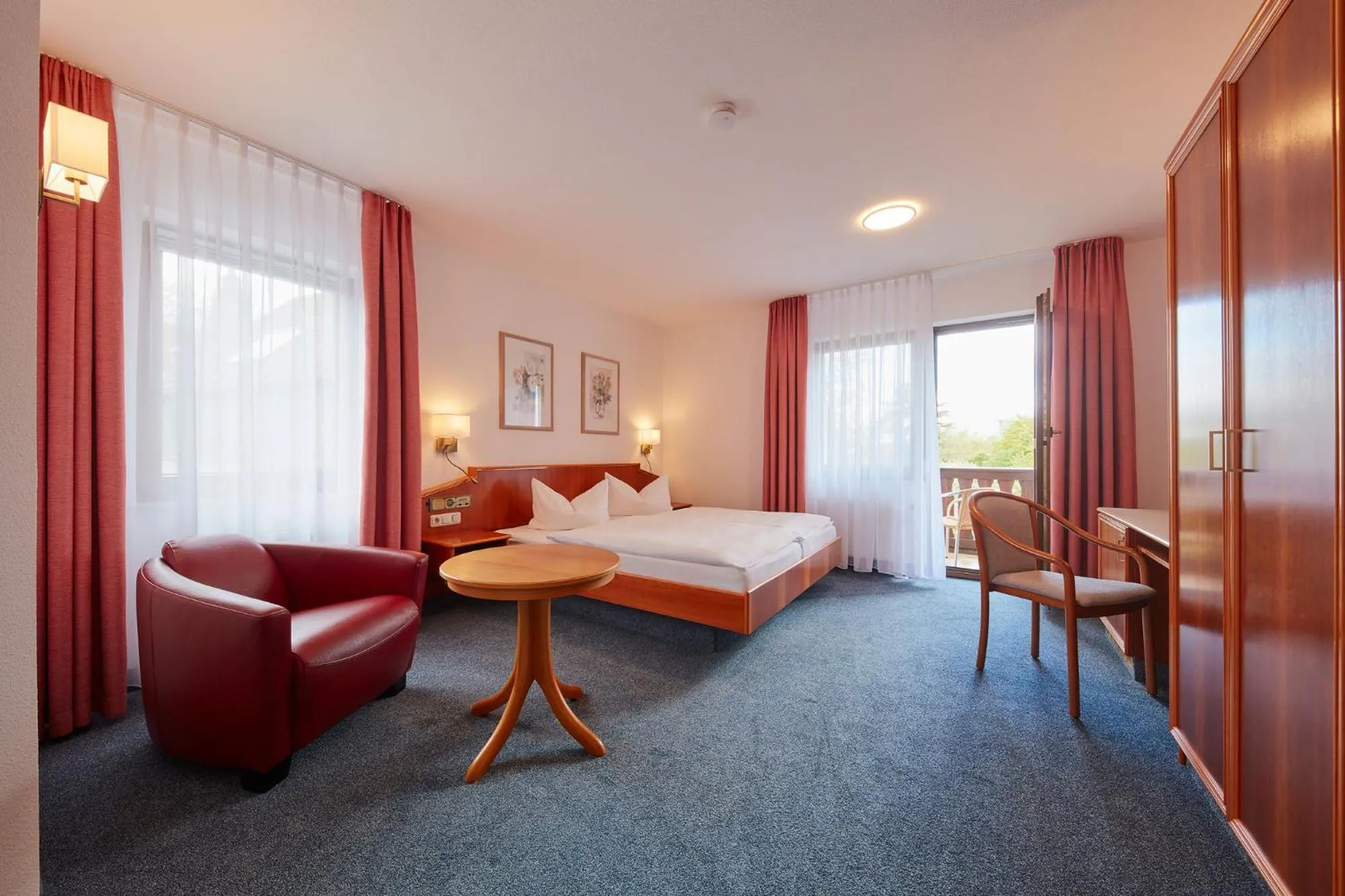 Bed in Hotel garni Sonnenhof