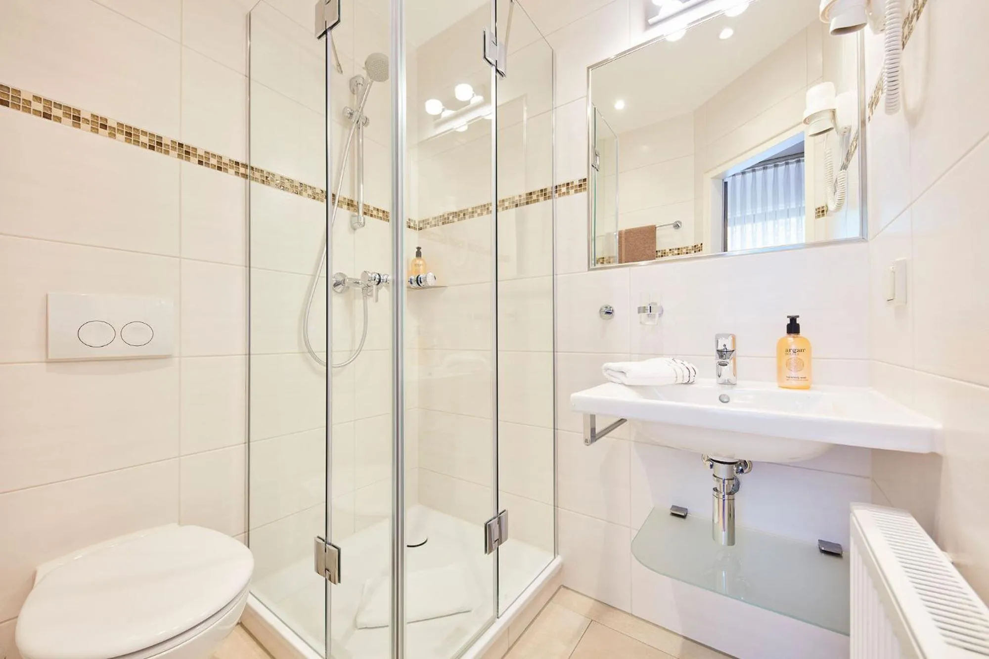 Bathroom in Hotel garni Sonnenhof