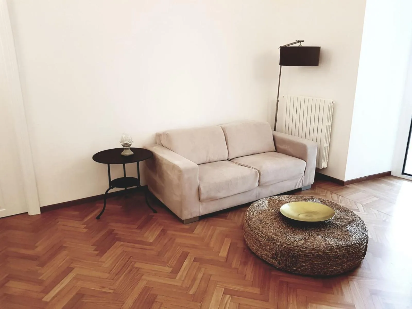 Communal lounge/ TV room in BorgoAntico34 - Luxury Room