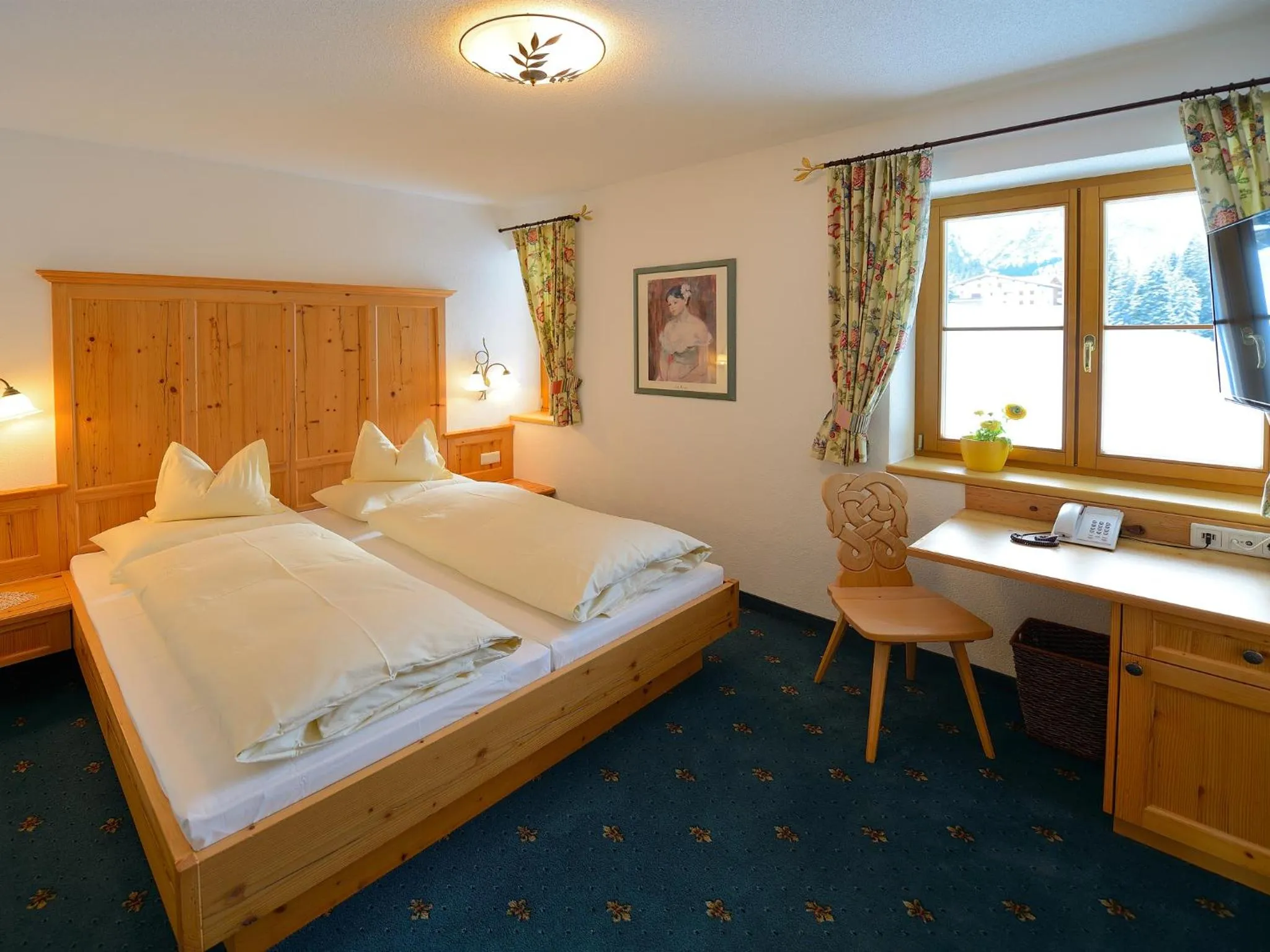 Bedroom in Hotel-Garni Felsenhof