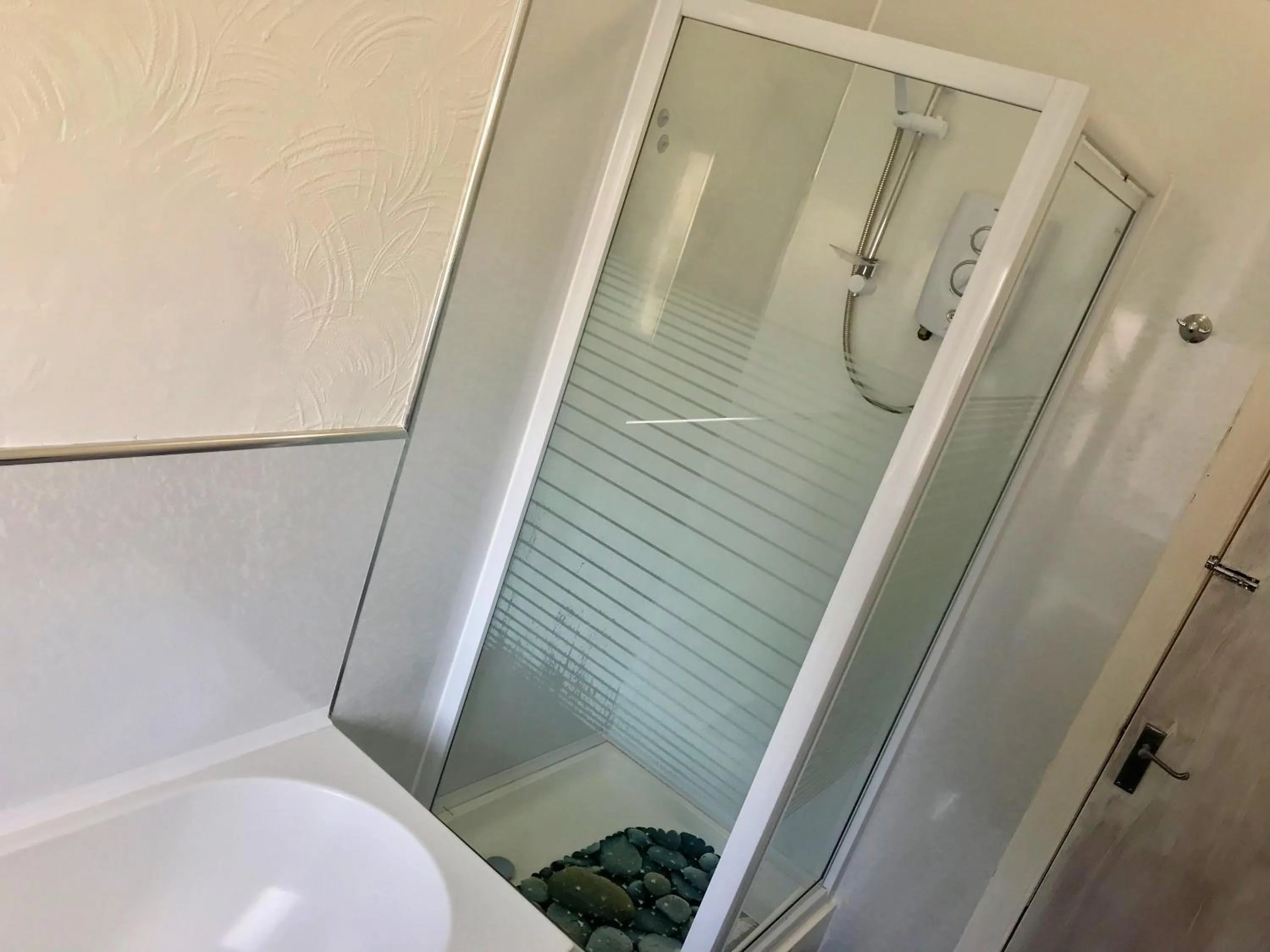 Shower in 233 Leith Apartment