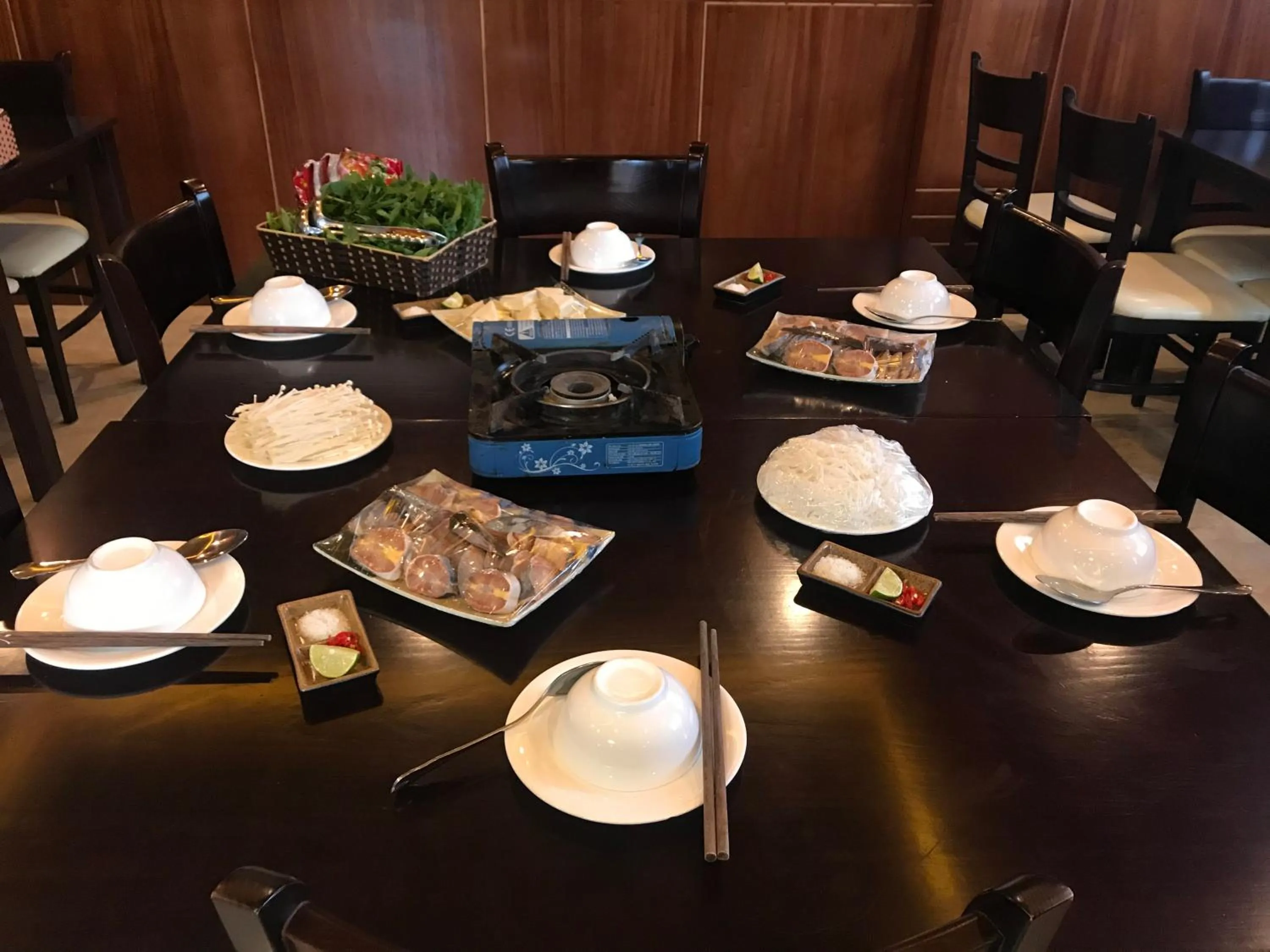 Food and drinks in Sweet Time Hotel