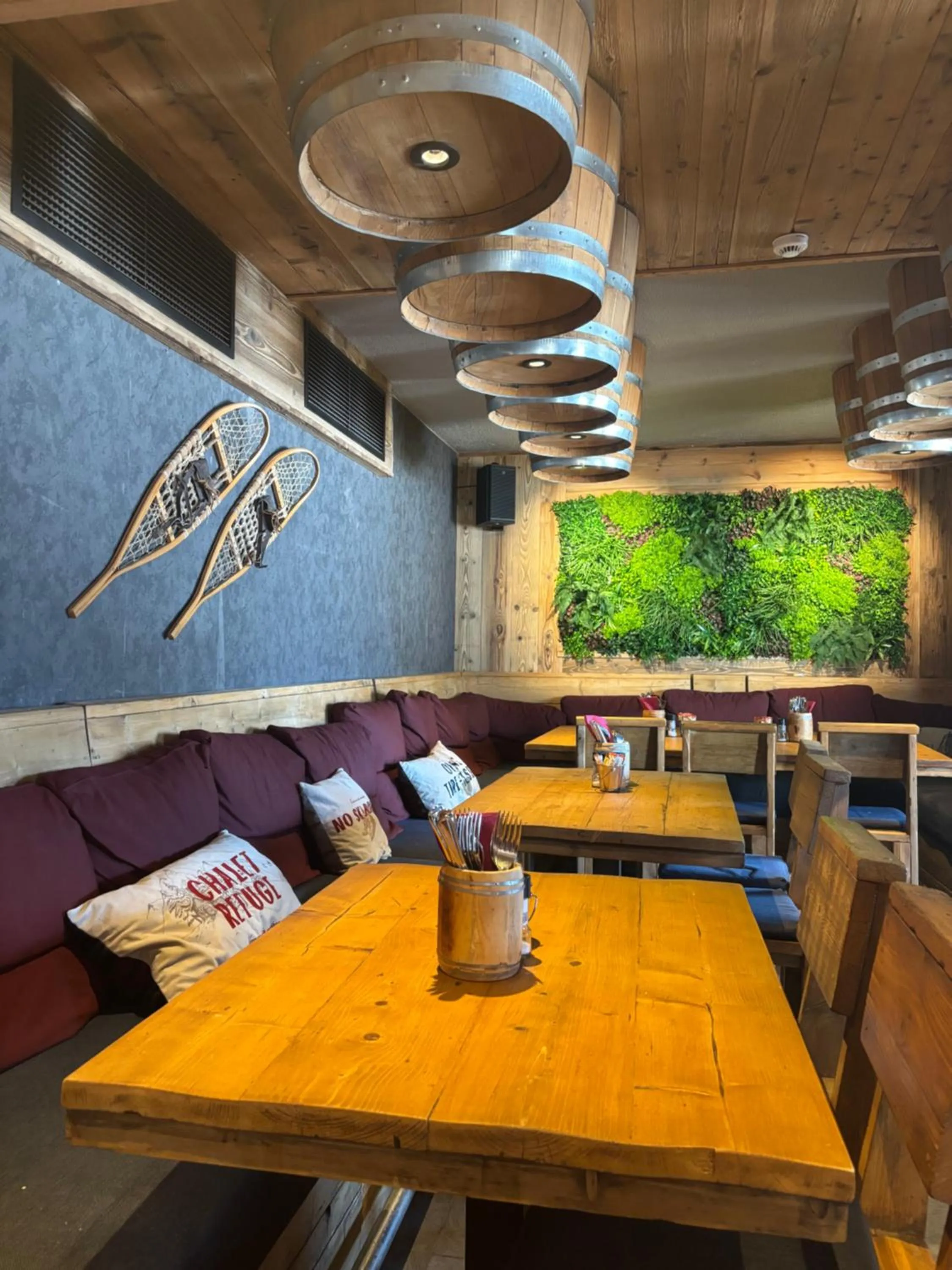 Lounge or bar in Hotel le Sherpa