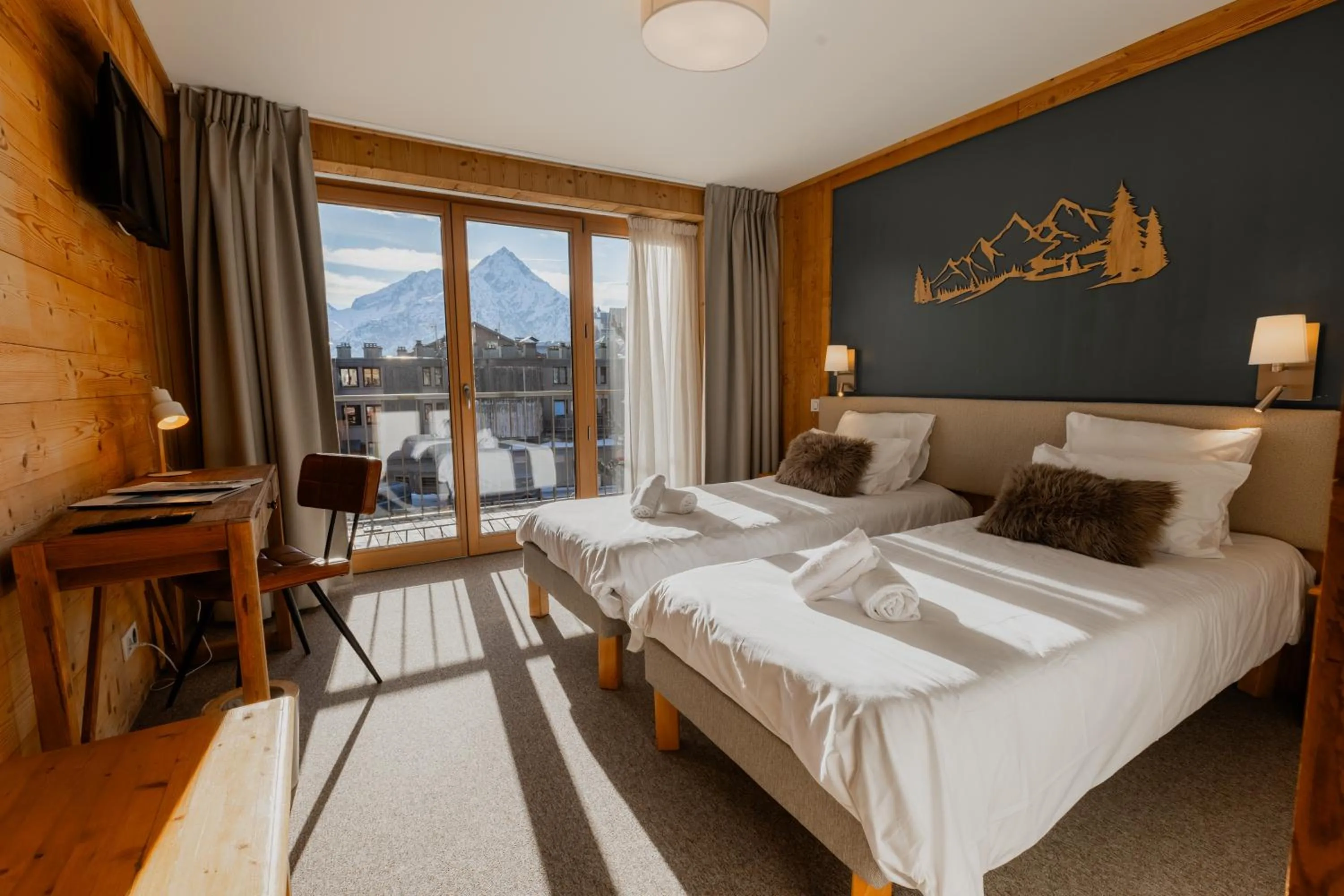 Bedroom, Bed in Hotel le Sherpa