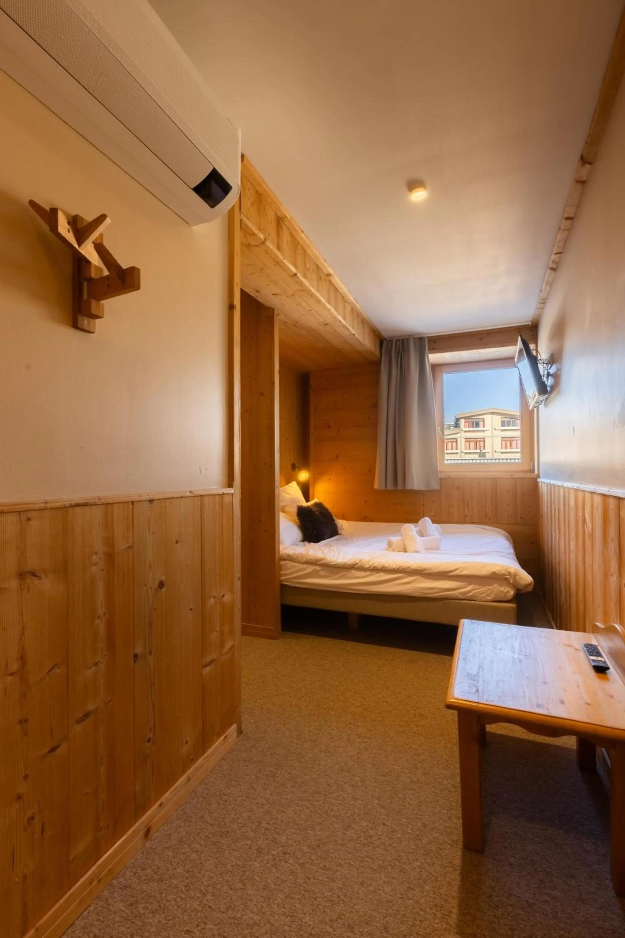 Bedroom, Bed in Hotel le Sherpa