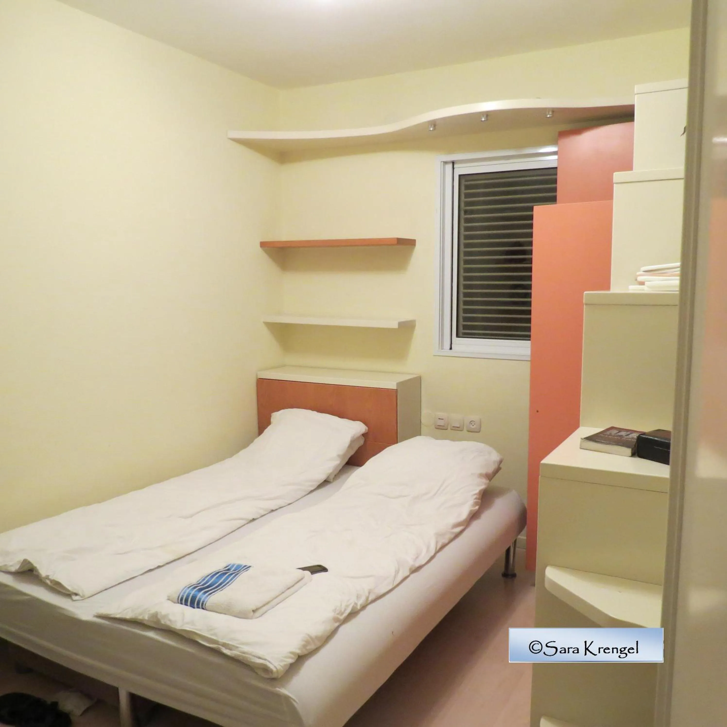 Bed in Nitza Seaview Apartments