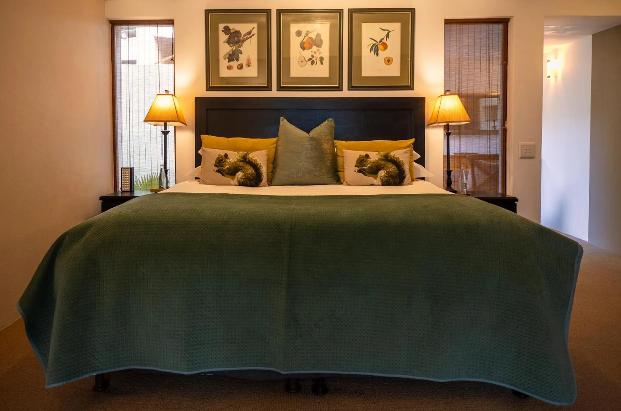 Bedroom, Bed in Silvermist Wine Estate