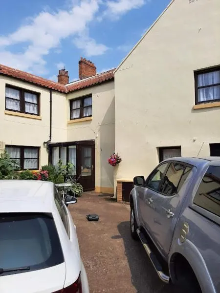 Mirandas Guest House