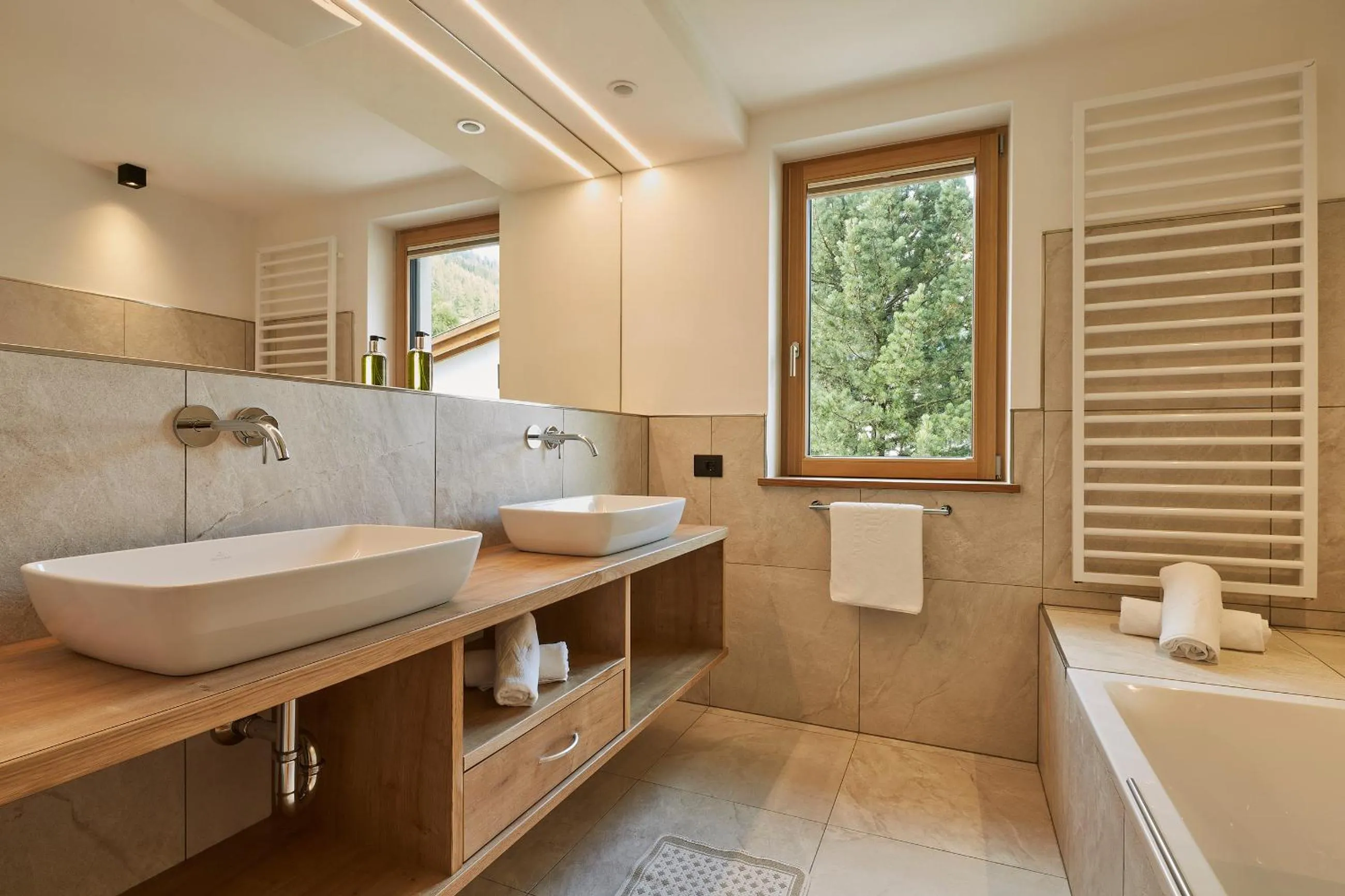 Bathroom in Mountain Hotel Mezdì