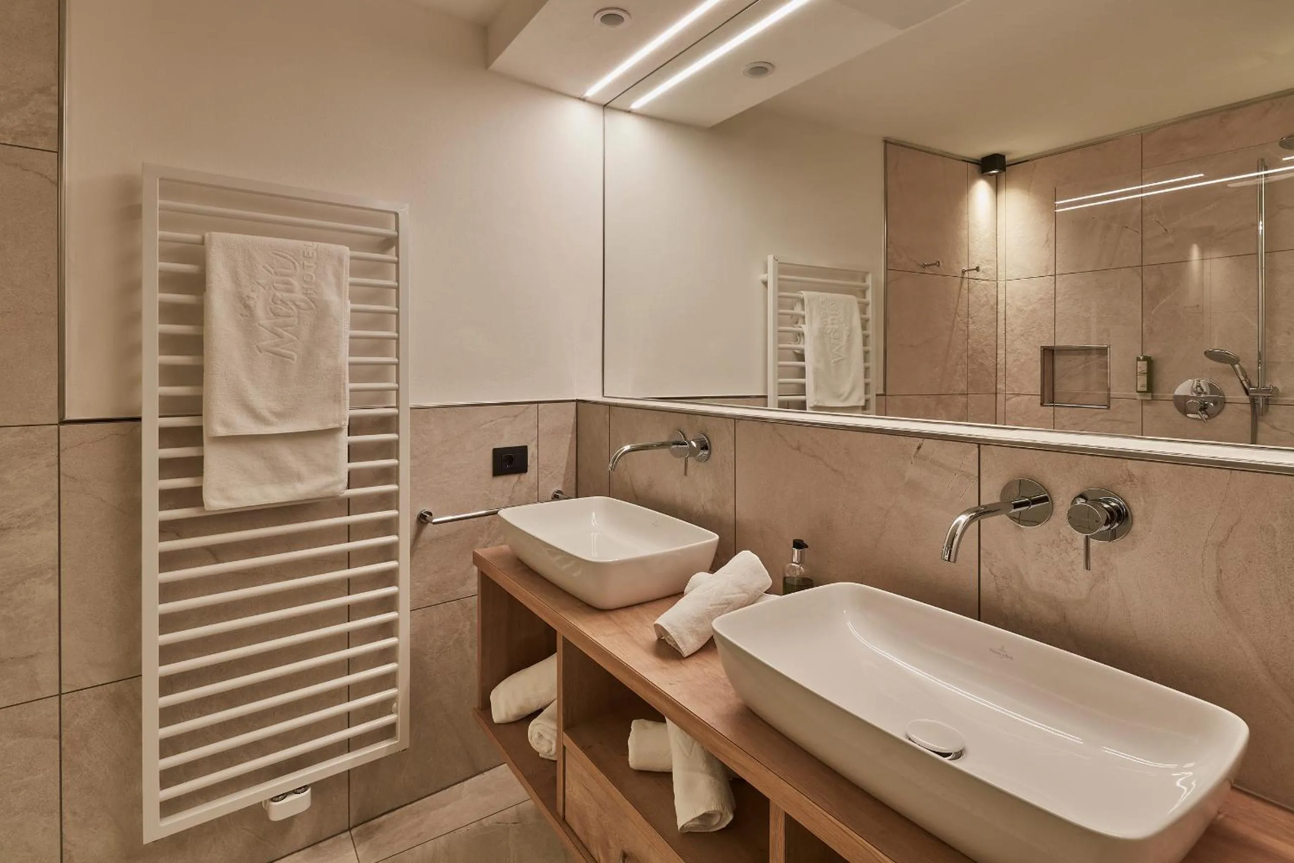 Bathroom in Mountain Hotel Mezdì