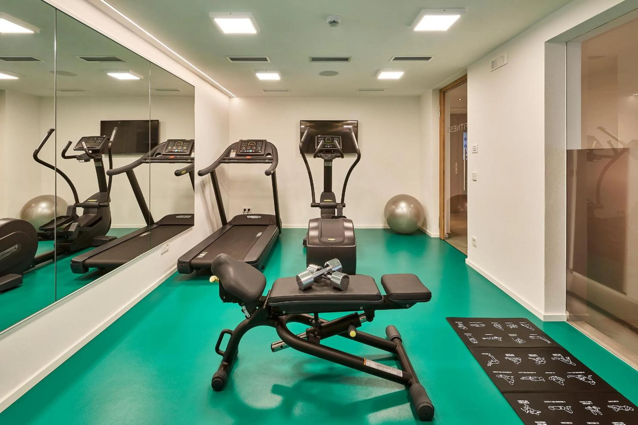 Fitness centre/facilities in Mountain Hotel Mezdì
