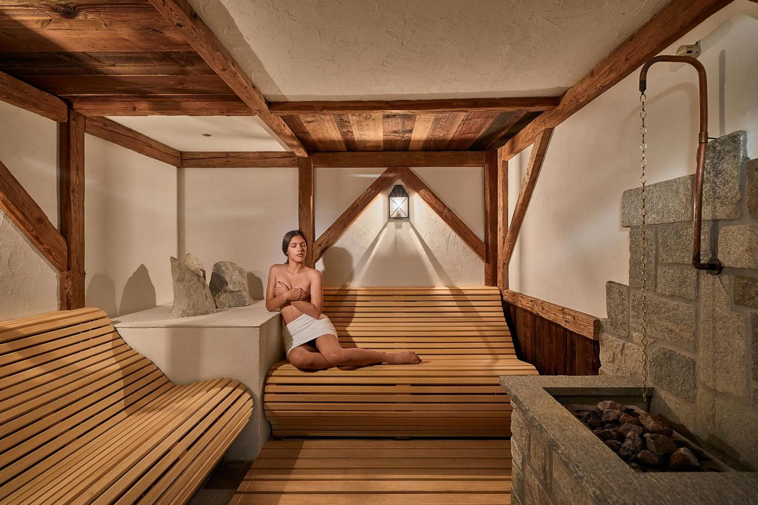Massage in Mountain Hotel Mezdì