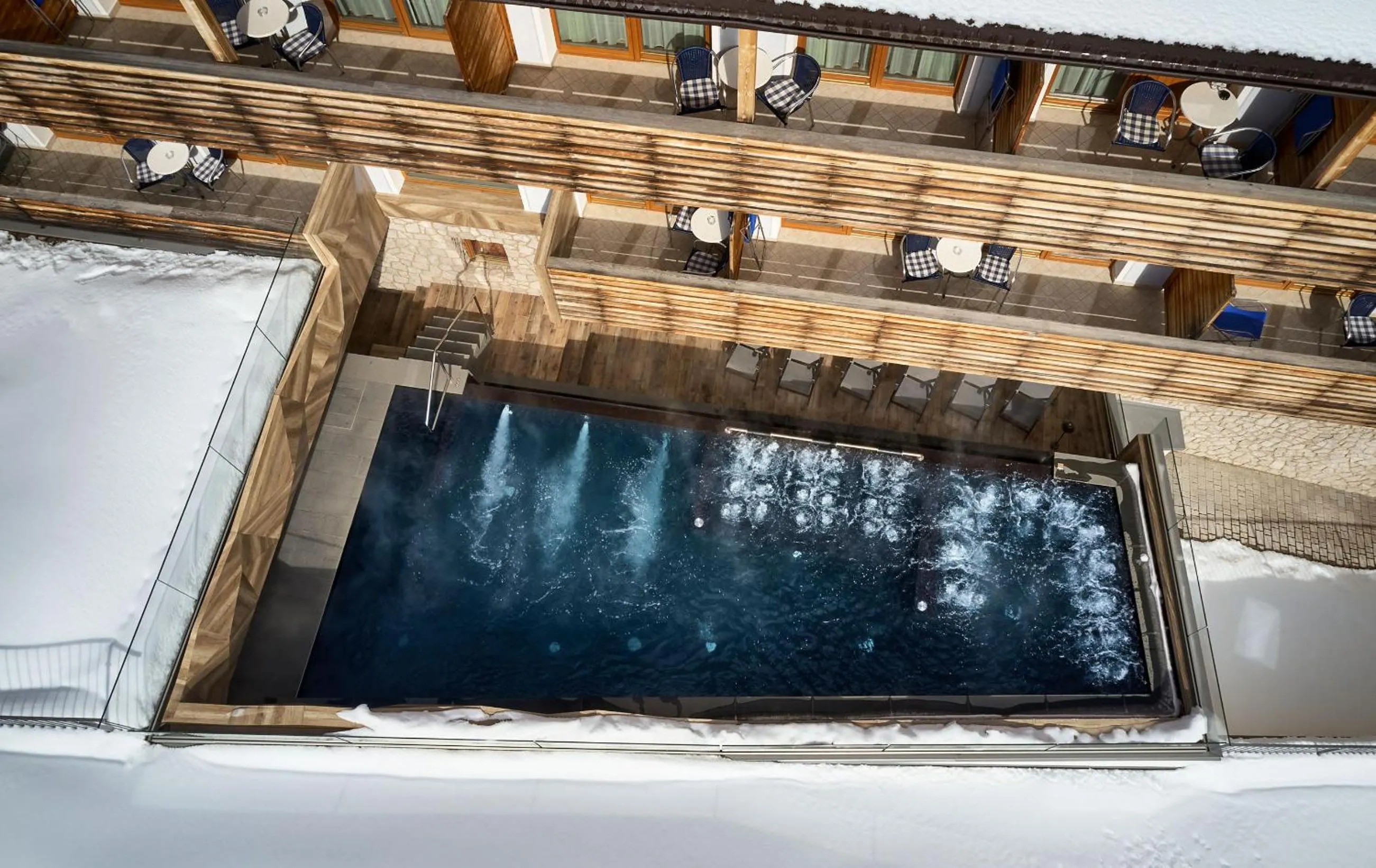 Swimming pool in Mountain Hotel Mezdì