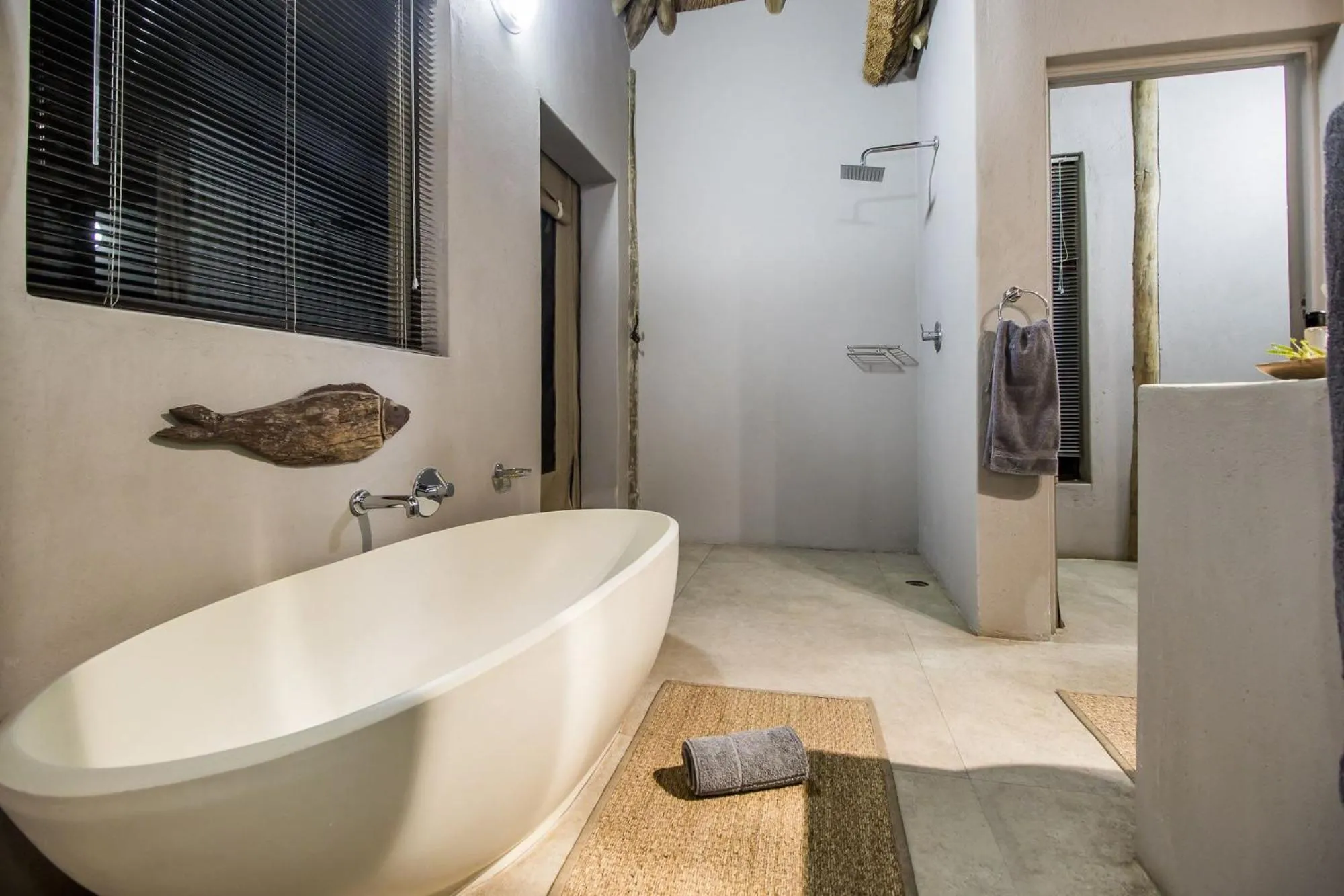 Bathroom in LookOut Safari Lodge