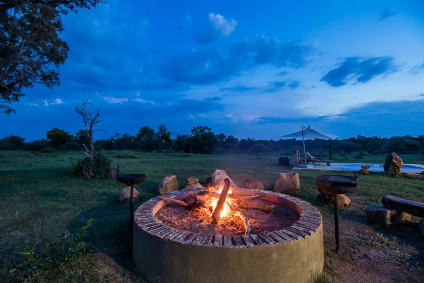 BBQ facilities in LookOut Safari Lodge